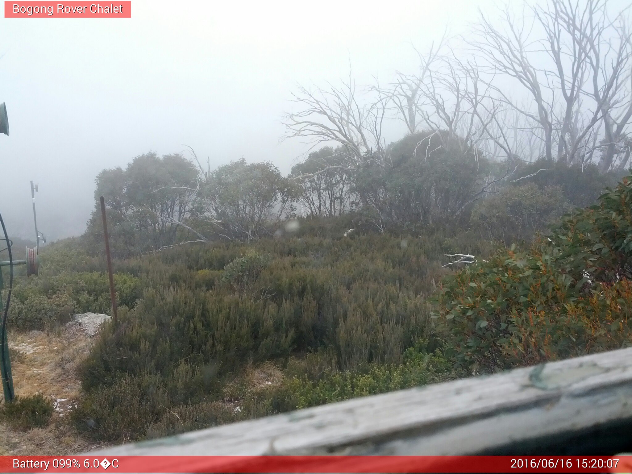 Bogong Web Cam 3:20pm Thursday 16th of June 2016