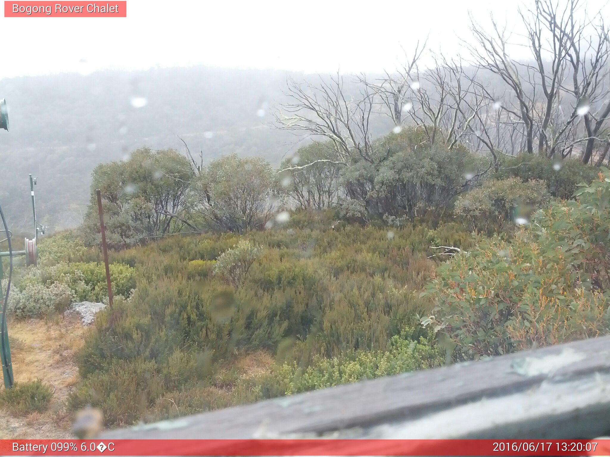 Bogong Web Cam 1:20pm Friday 17th of June 2016