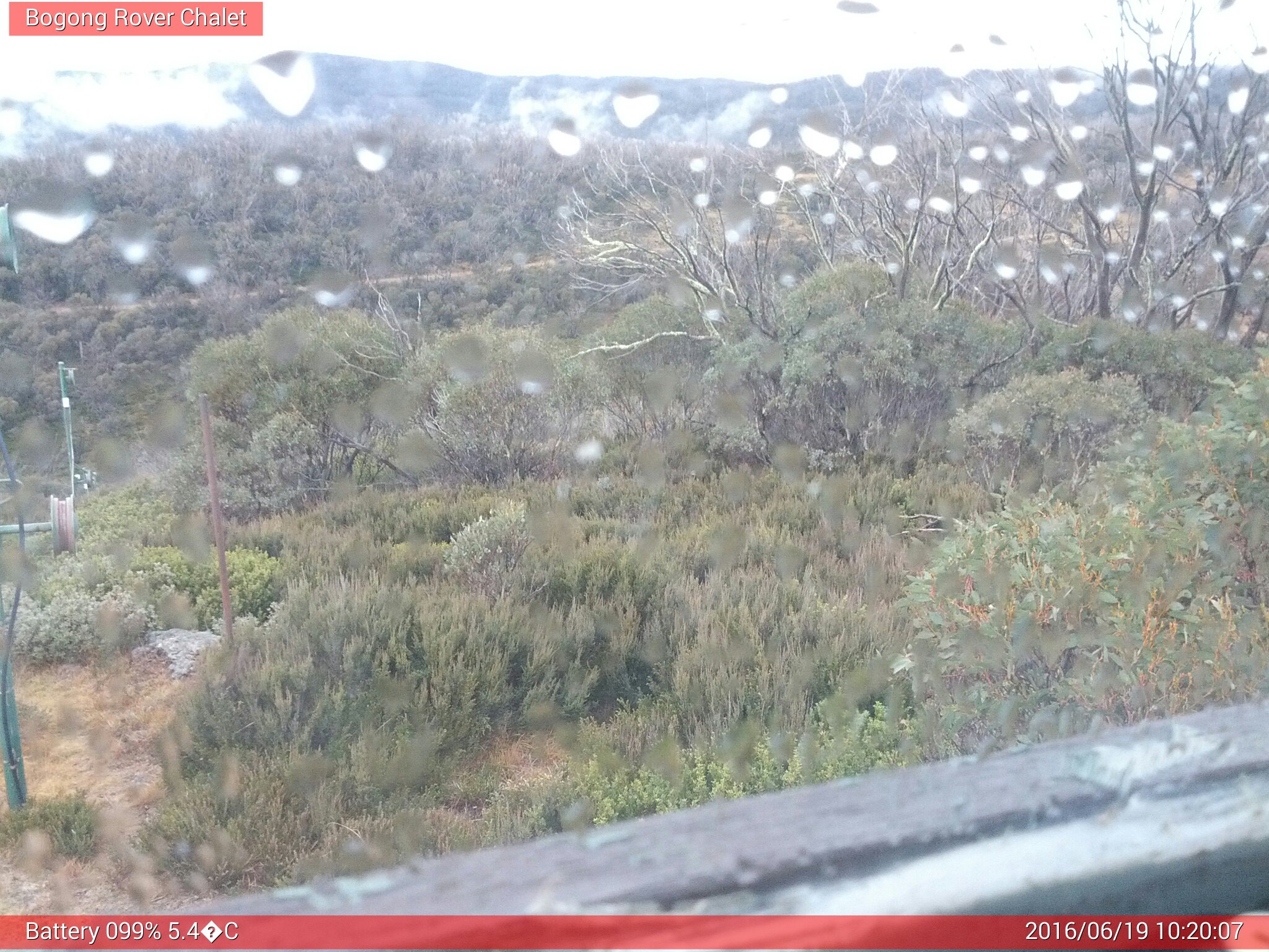 Bogong Web Cam 10:20am Sunday 19th of June 2016