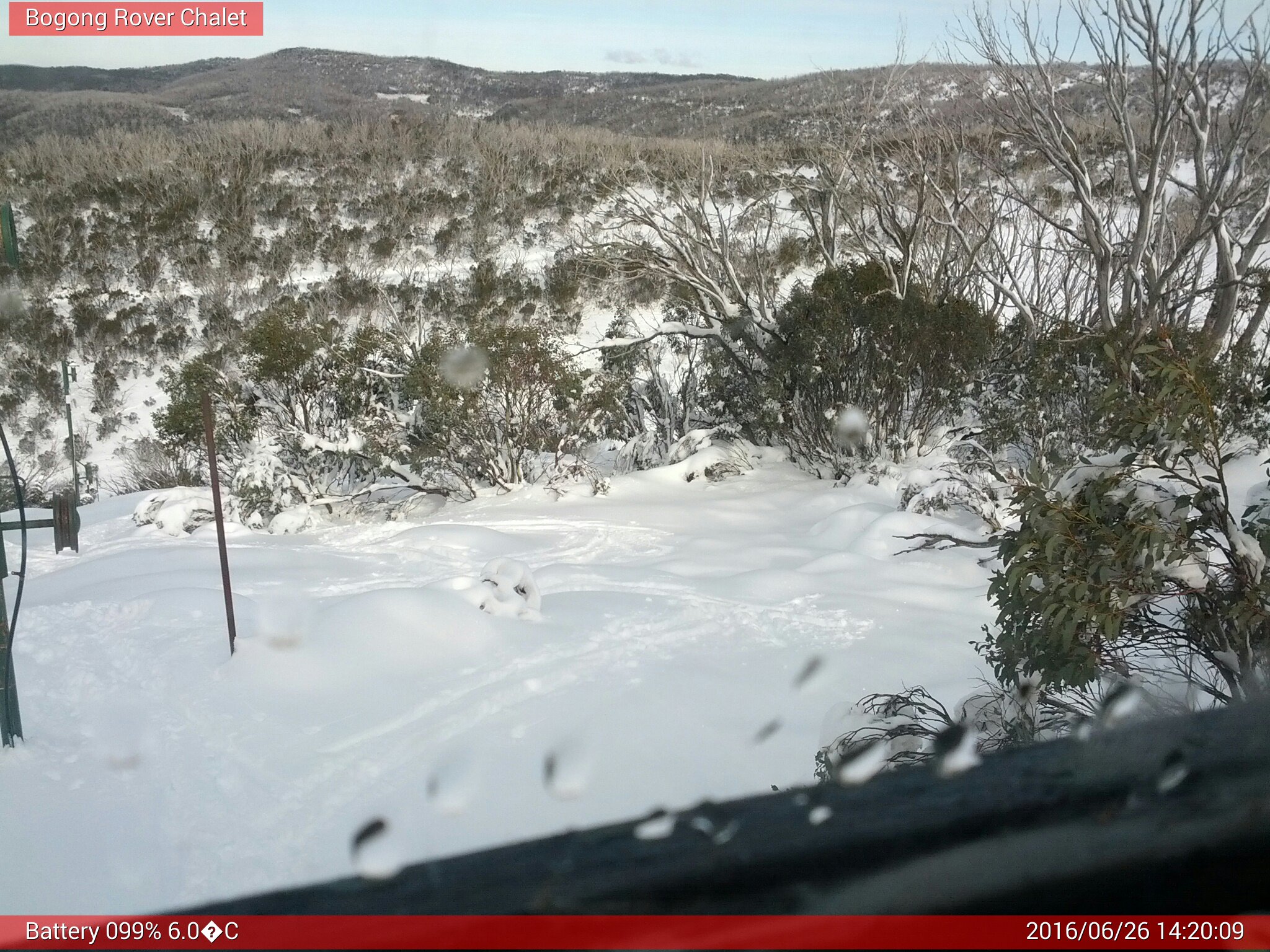 Bogong Web Cam 2:20pm Sunday 26th of June 2016