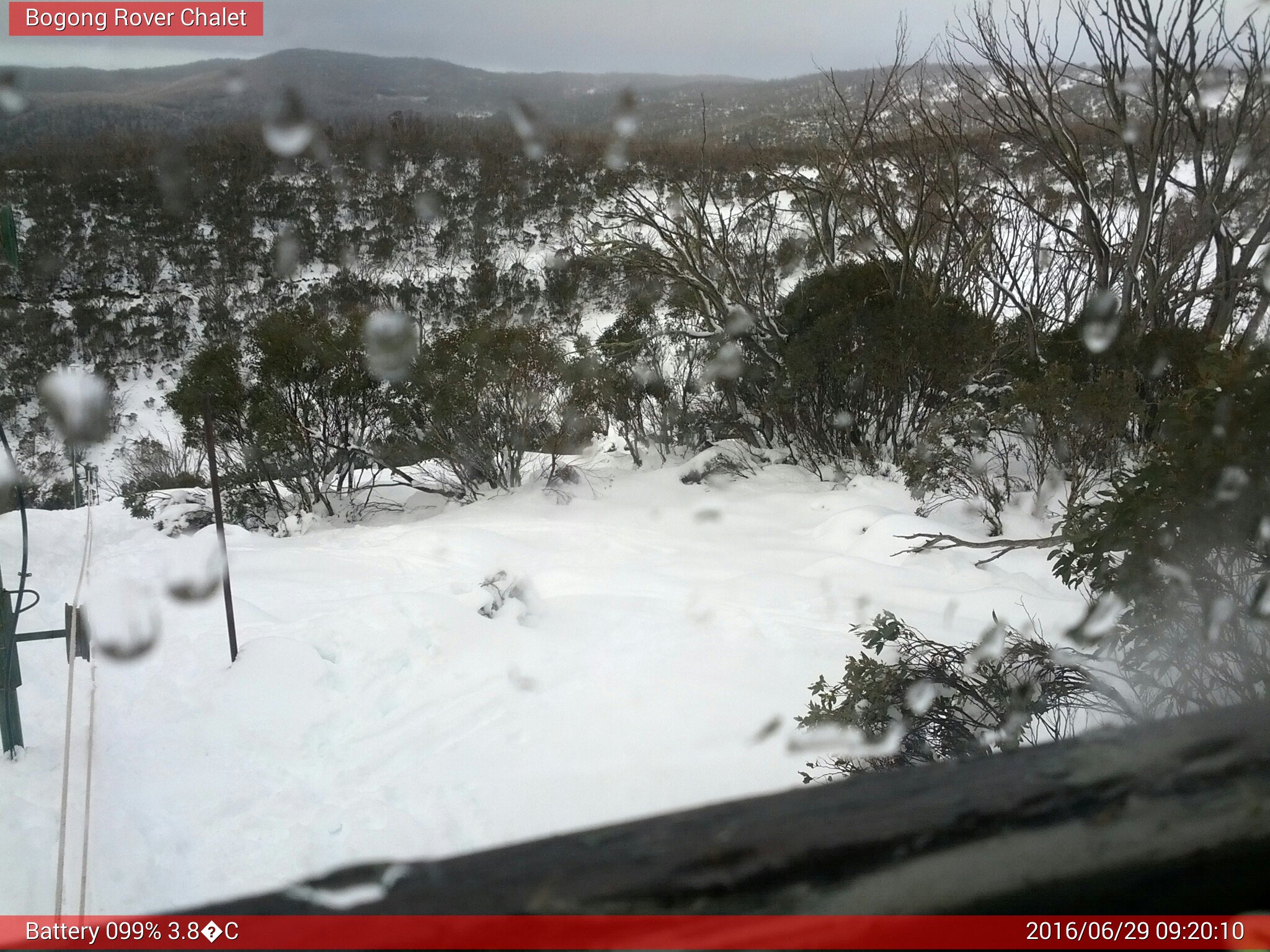 Bogong Web Cam 9:20am Wednesday 29th of June 2016