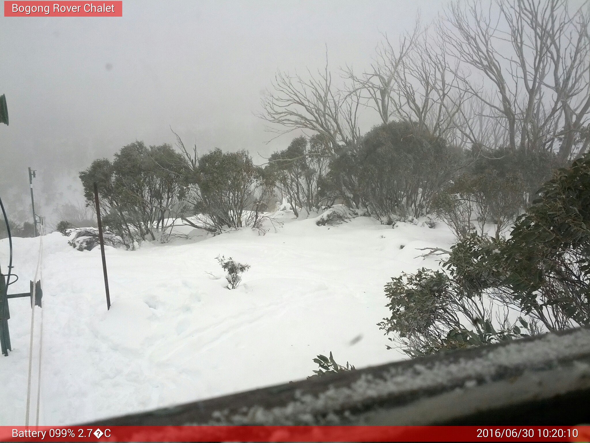 Bogong Web Cam 10:20am Thursday 30th of June 2016