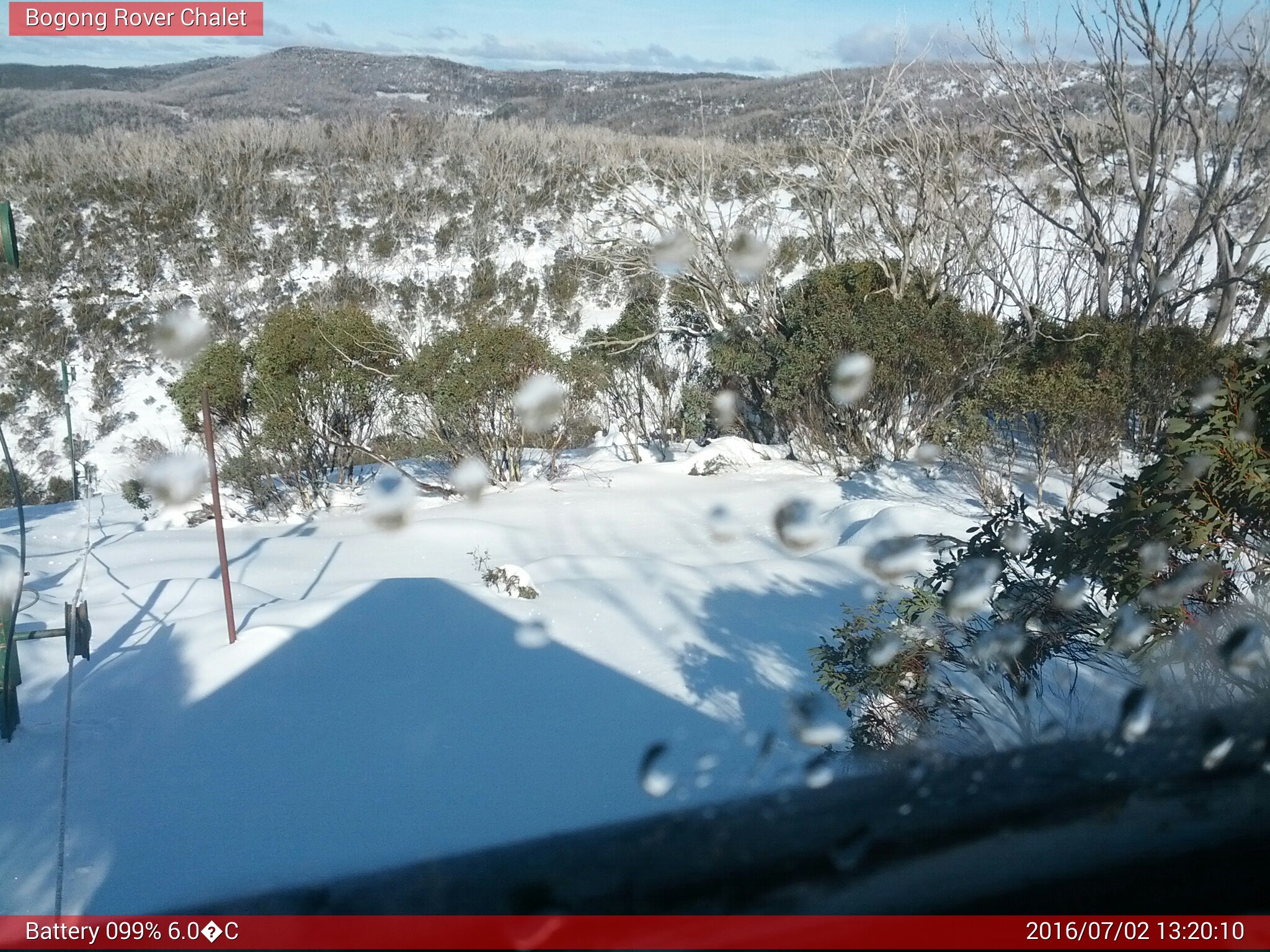 Bogong Web Cam 1:20pm Saturday 2nd of July 2016