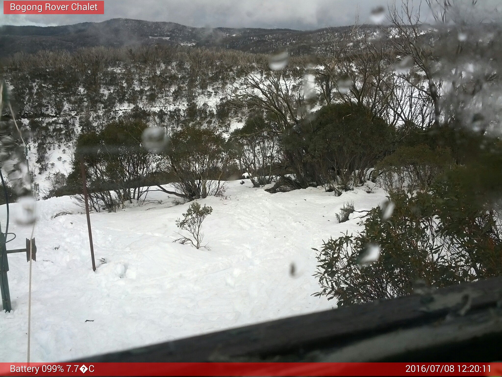 Bogong Web Cam 12:20pm Friday 8th of July 2016