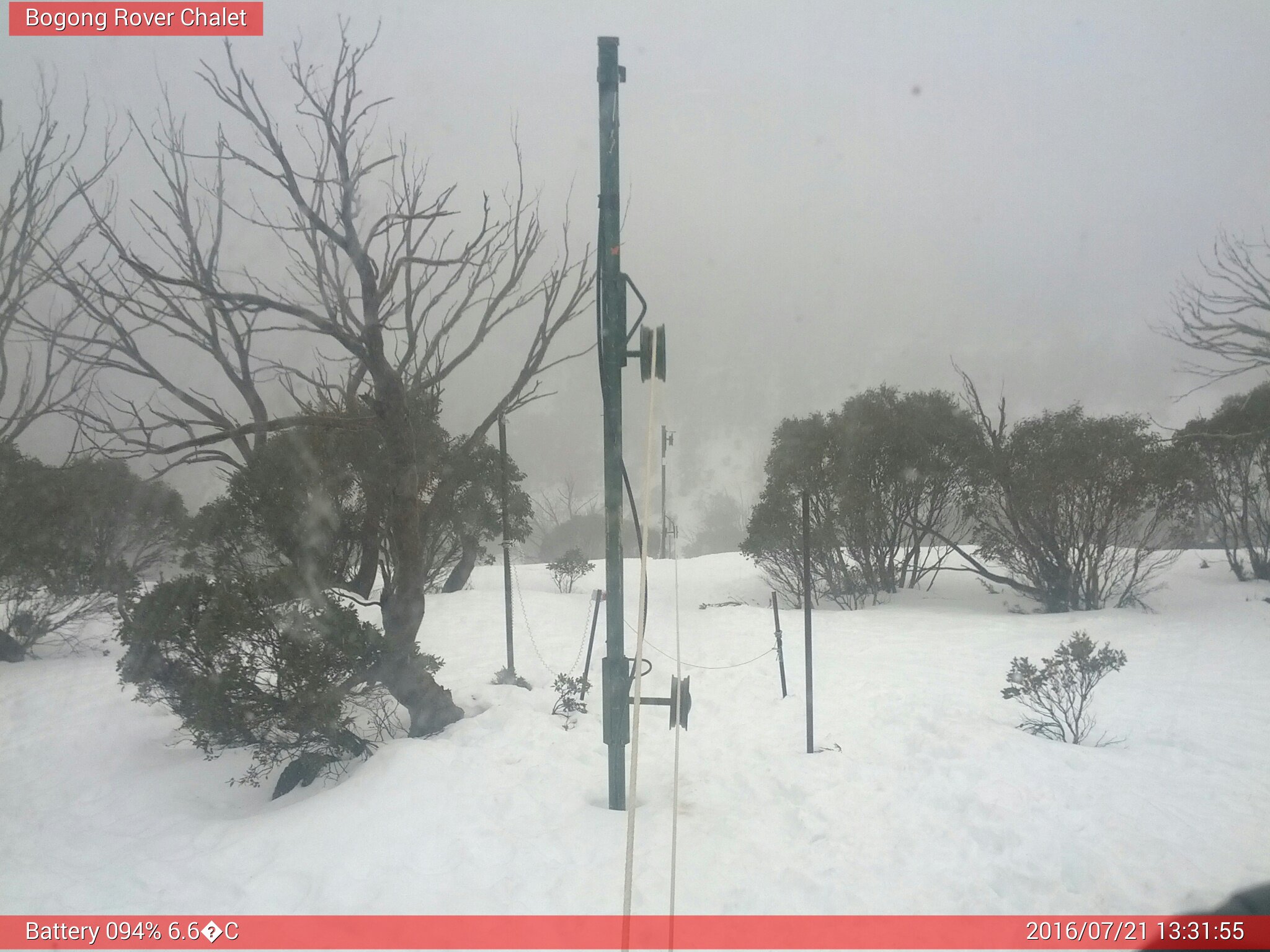 Bogong Web Cam 1:31pm Thursday 21st of July 2016