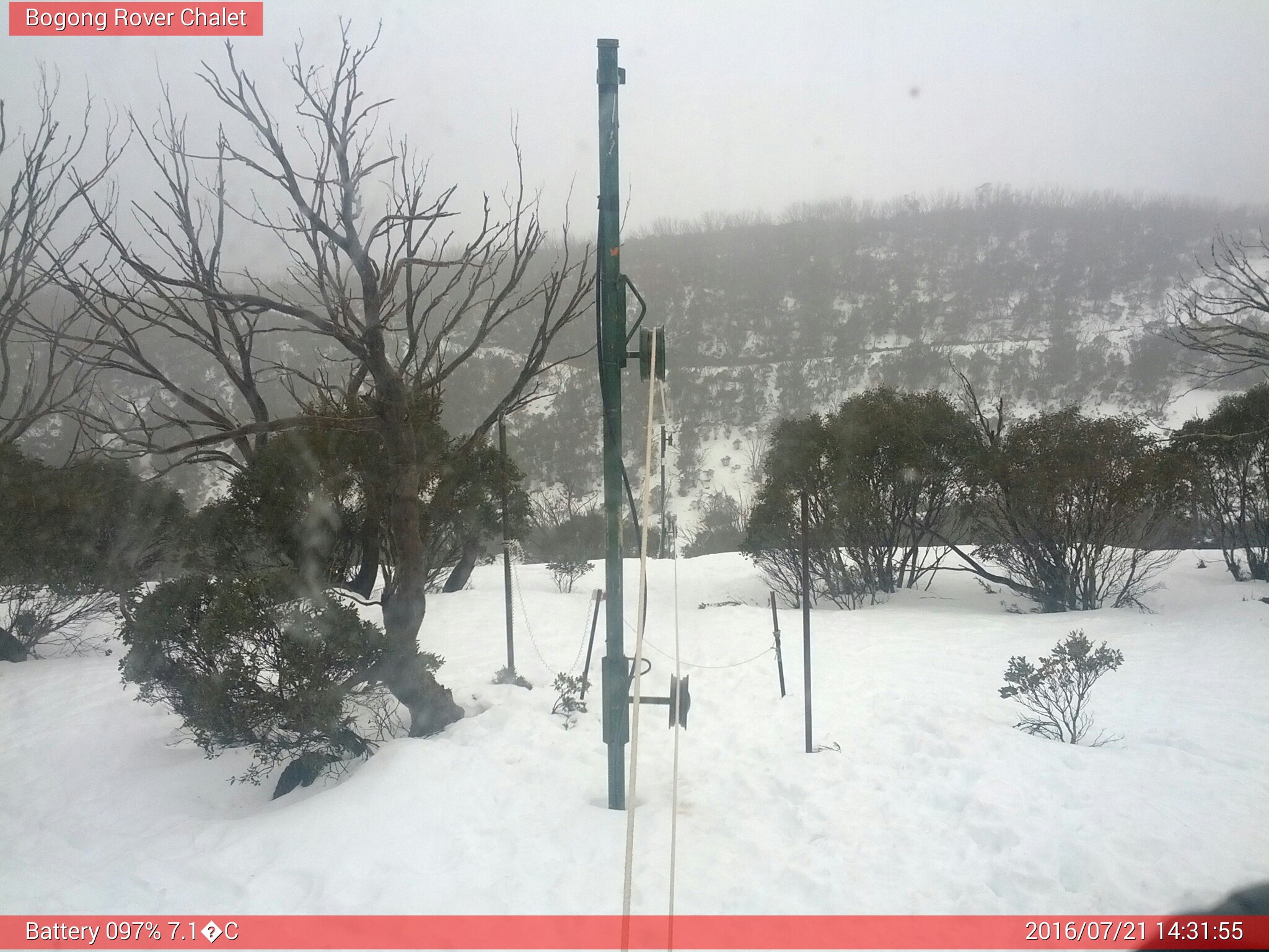 Bogong Web Cam 2:31pm Thursday 21st of July 2016