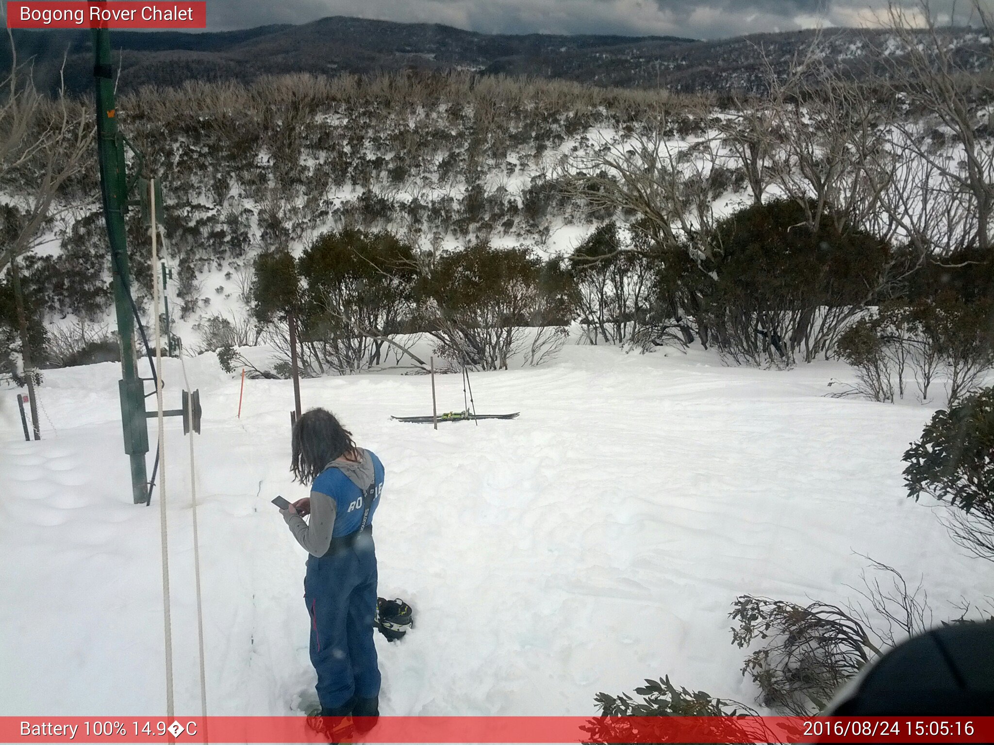 Bogong Web Cam 3:05pm Wednesday 24th of August 2016