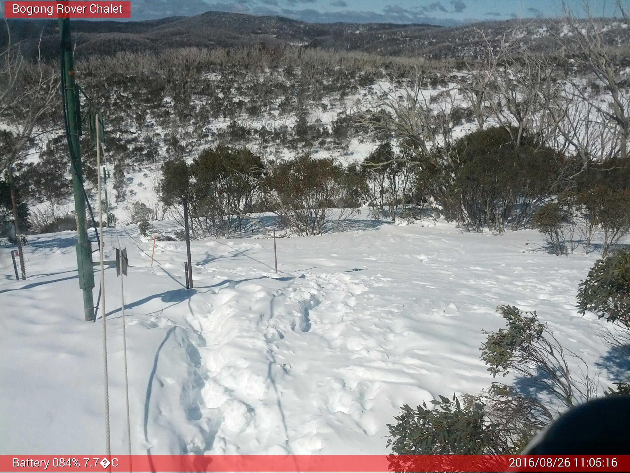 Bogong Web Cam 11:05am Friday 26th of August 2016