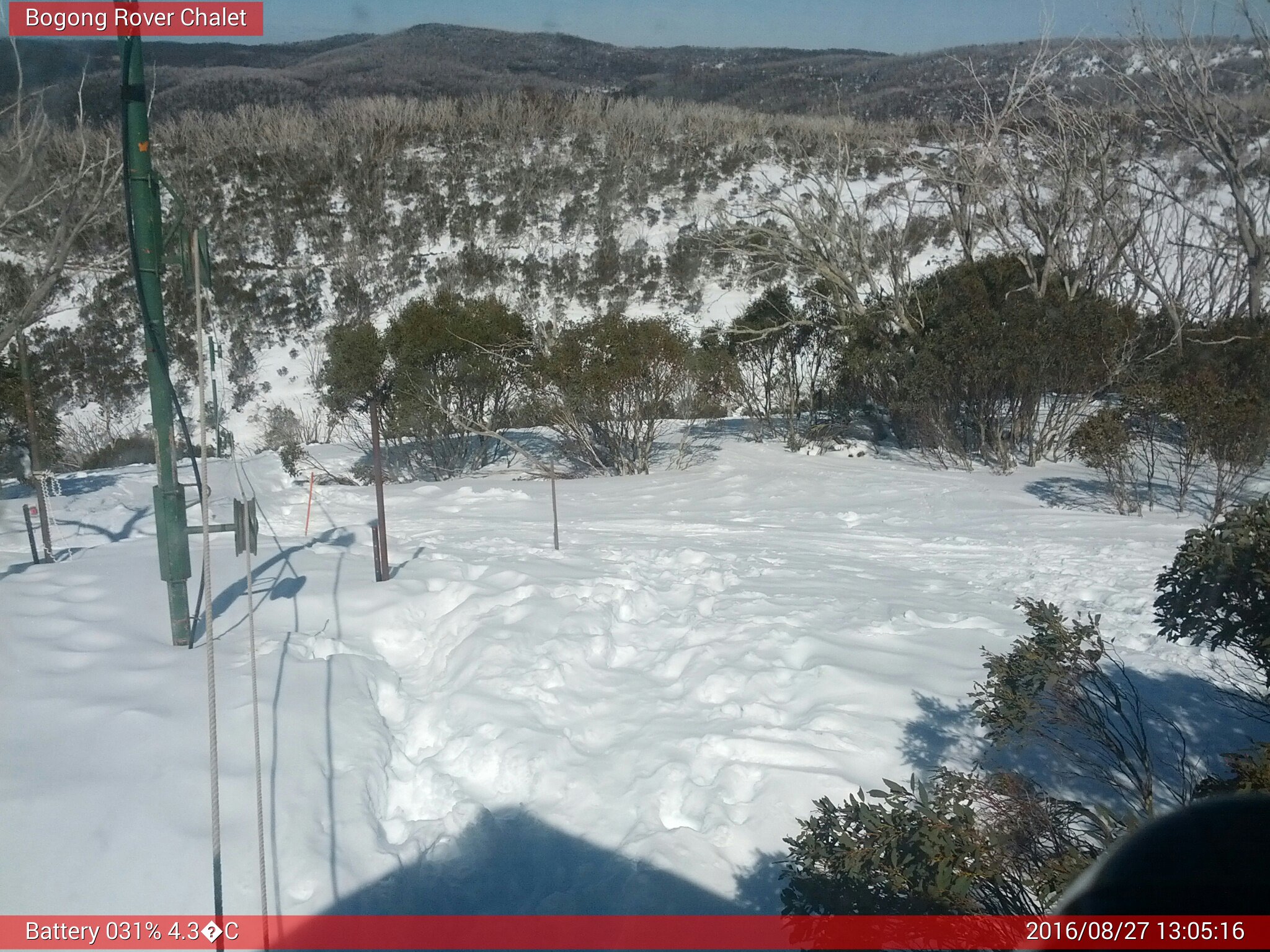 Bogong Web Cam 1:05pm Saturday 27th of August 2016