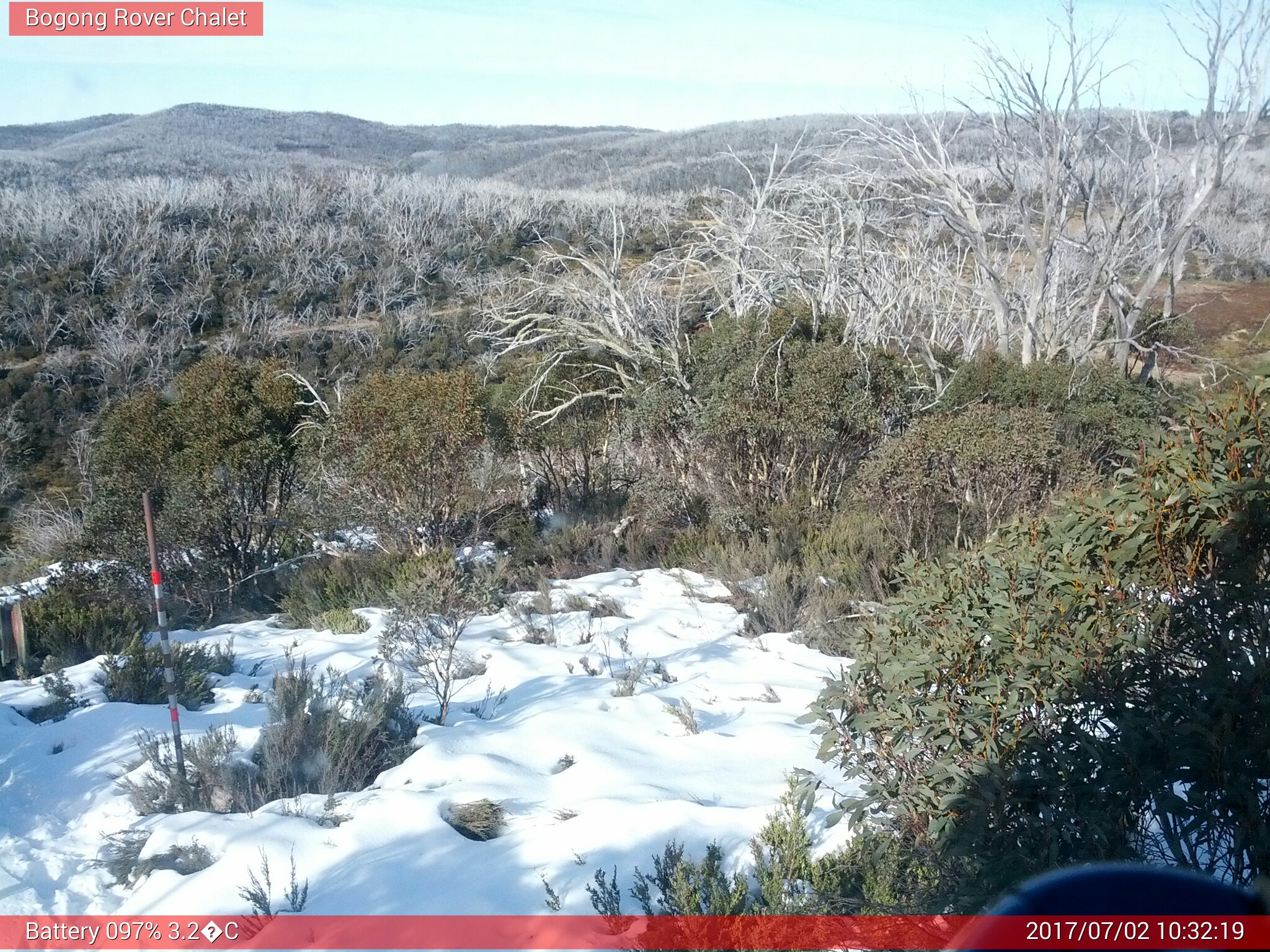 Bogong Web Cam 10:32am Sunday 2nd of July 2017