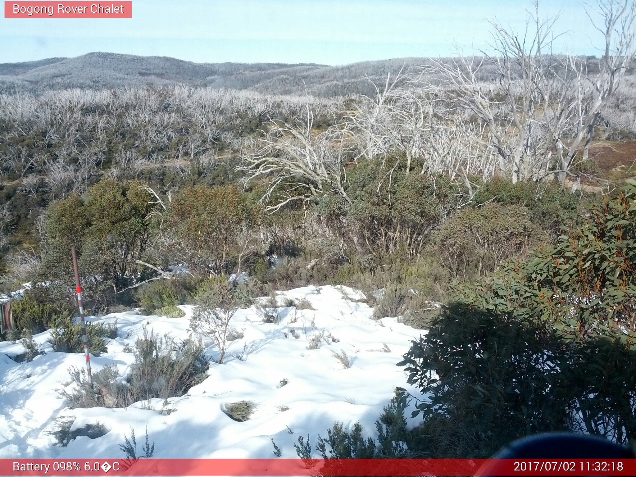 Bogong Web Cam 11:32am Sunday 2nd of July 2017