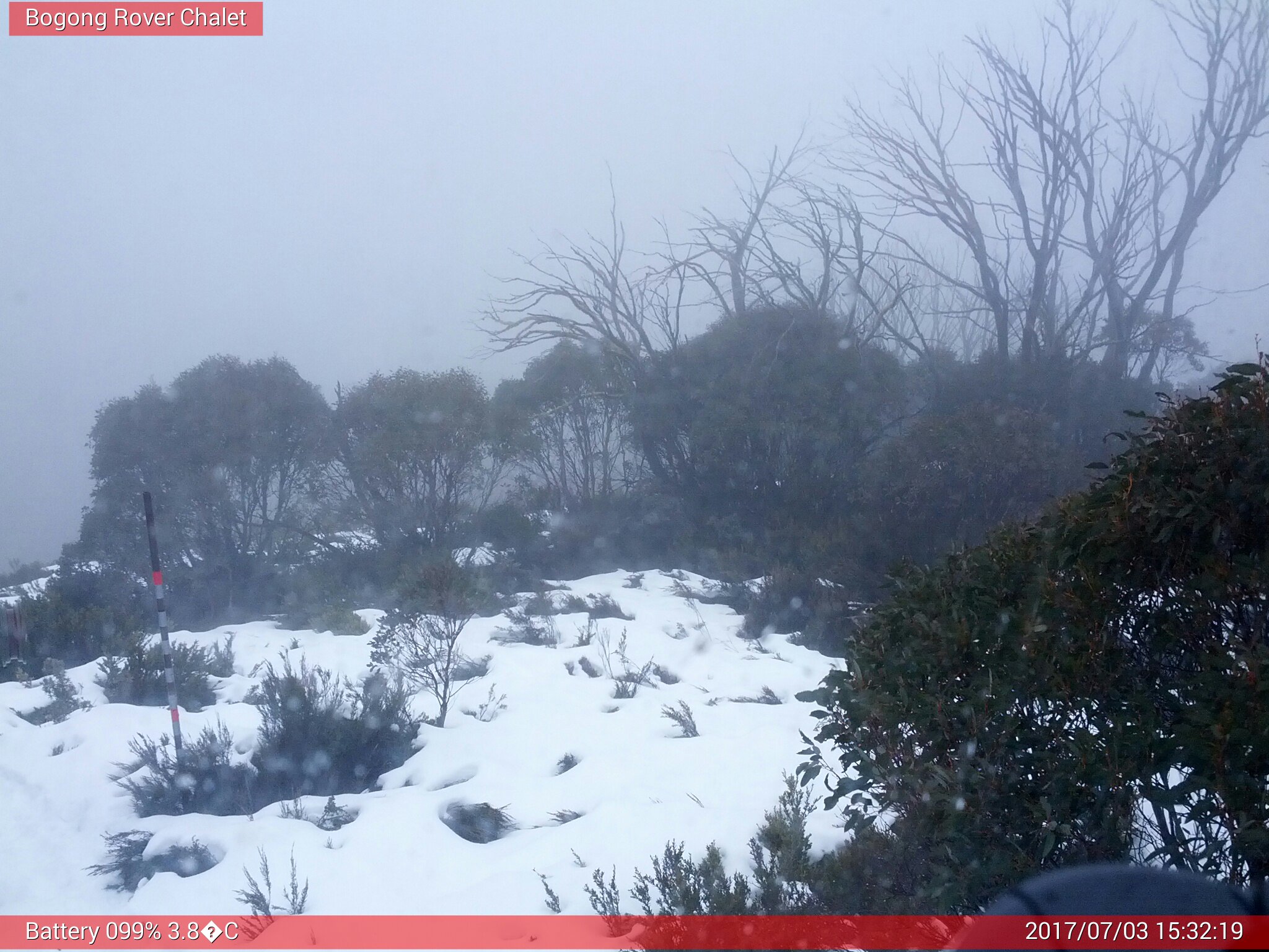 Bogong Web Cam 3:32pm Monday 3rd of July 2017