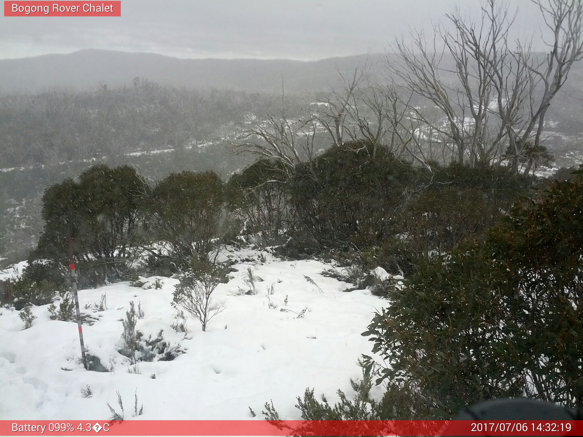 Bogong Web Cam 2:32pm Thursday 6th of July 2017