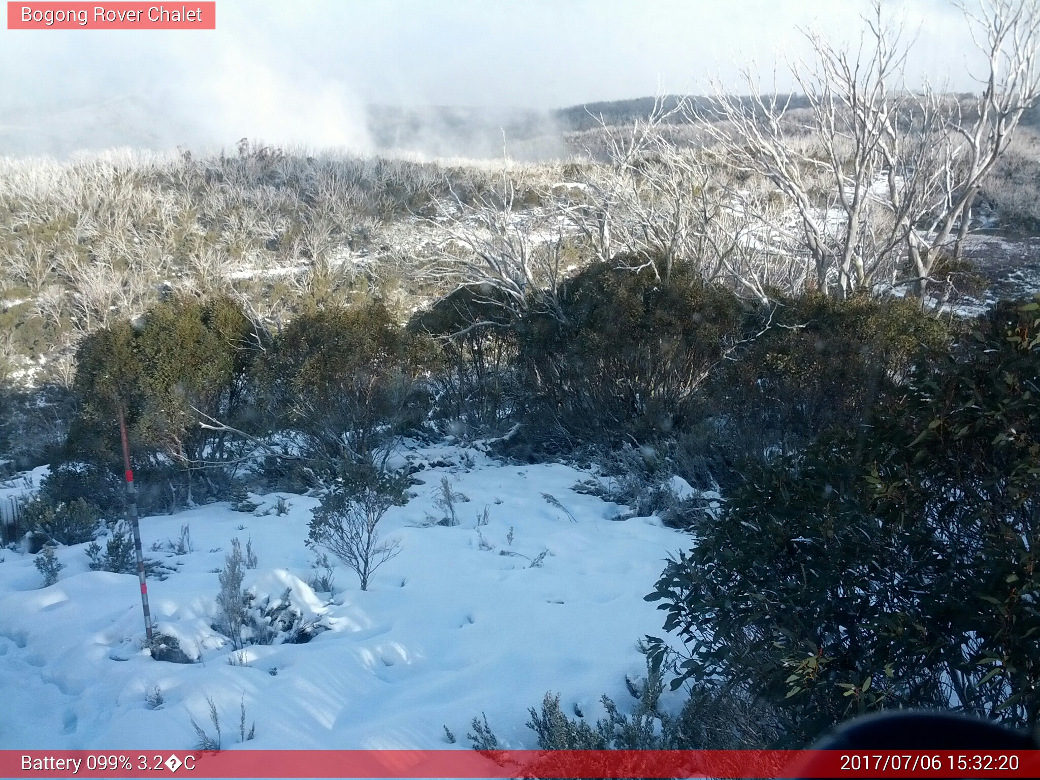 Bogong Web Cam 3:32pm Thursday 6th of July 2017