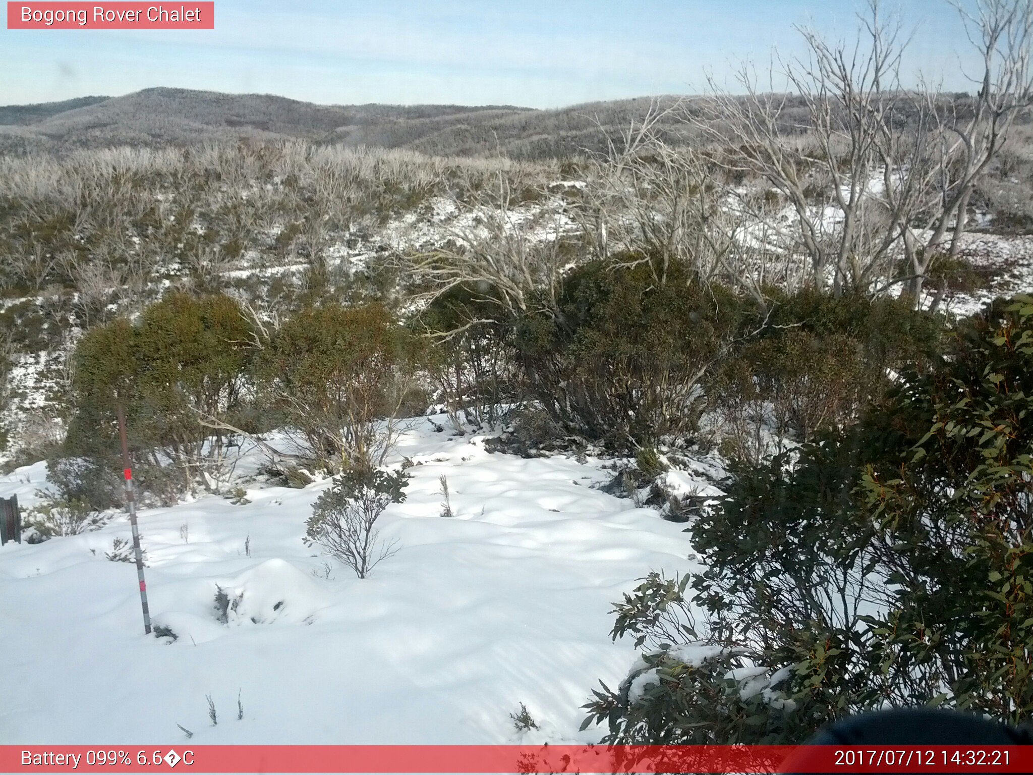 Bogong Web Cam 2:32pm Wednesday 12th of July 2017