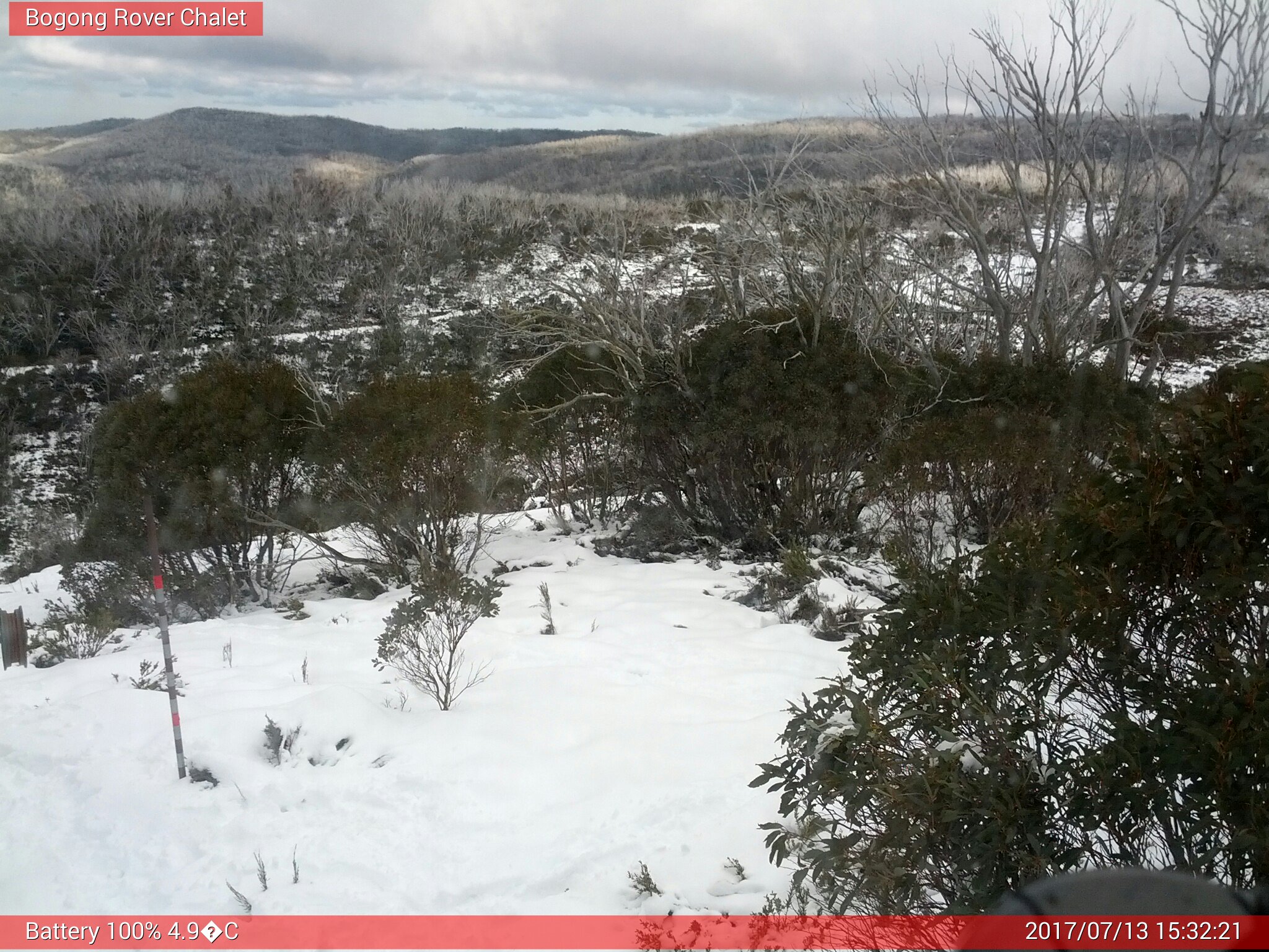 Bogong Web Cam 3:32pm Thursday 13th of July 2017