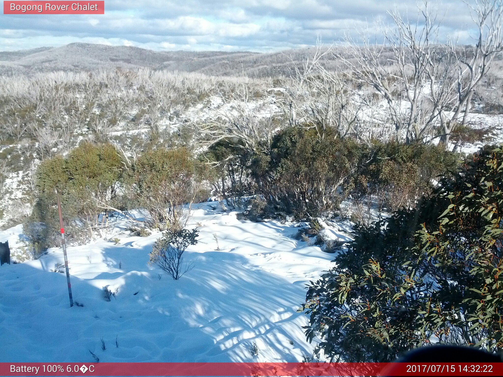 Bogong Web Cam 2:32pm Saturday 15th of July 2017