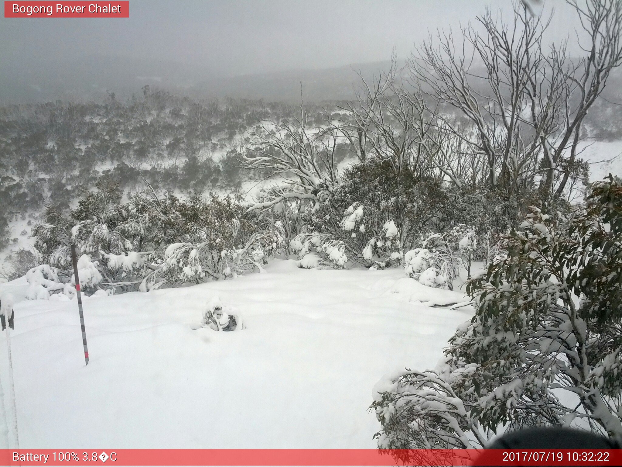 Bogong Web Cam 10:32am Wednesday 19th of July 2017