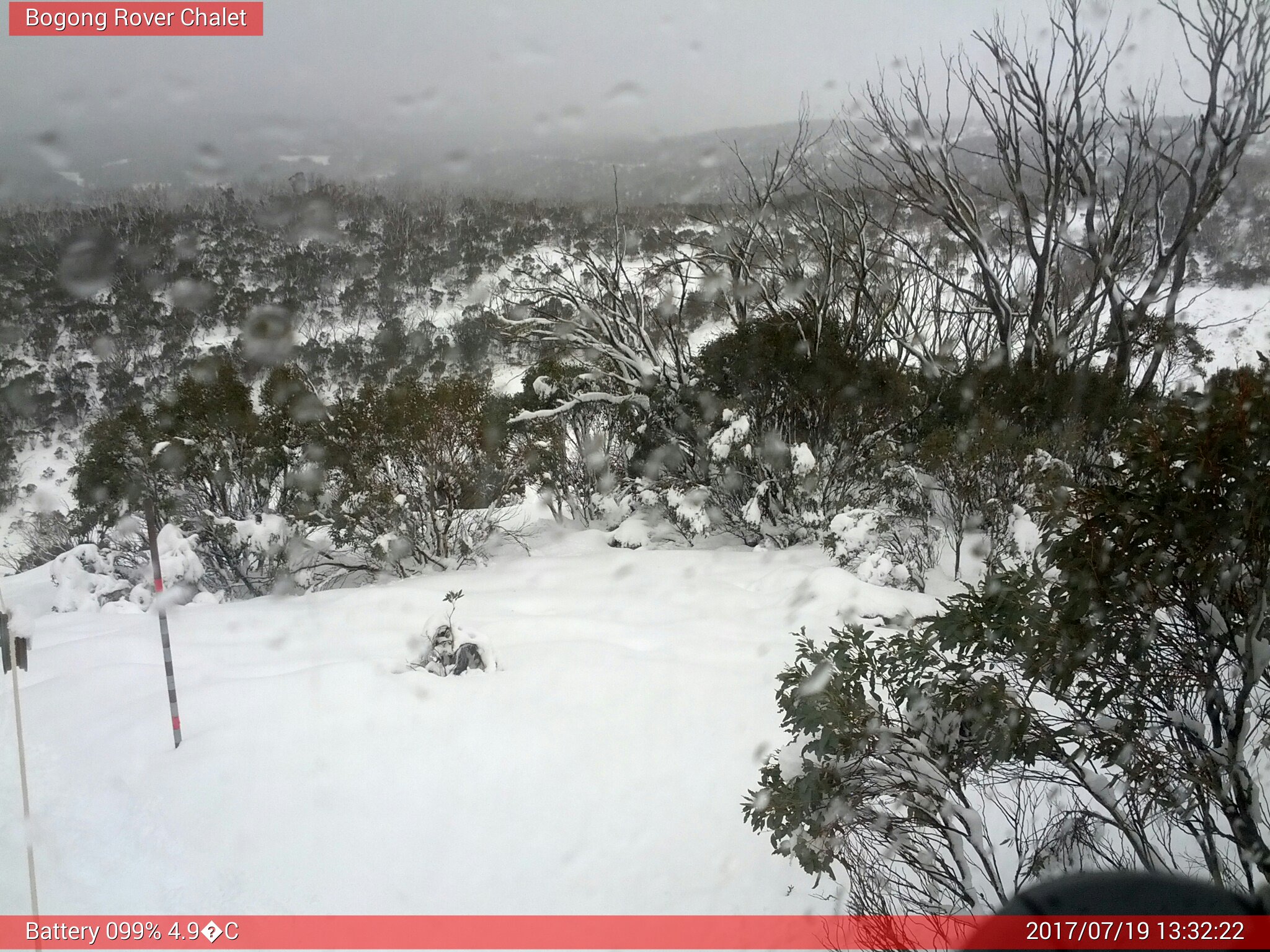 Bogong Web Cam 1:32pm Wednesday 19th of July 2017