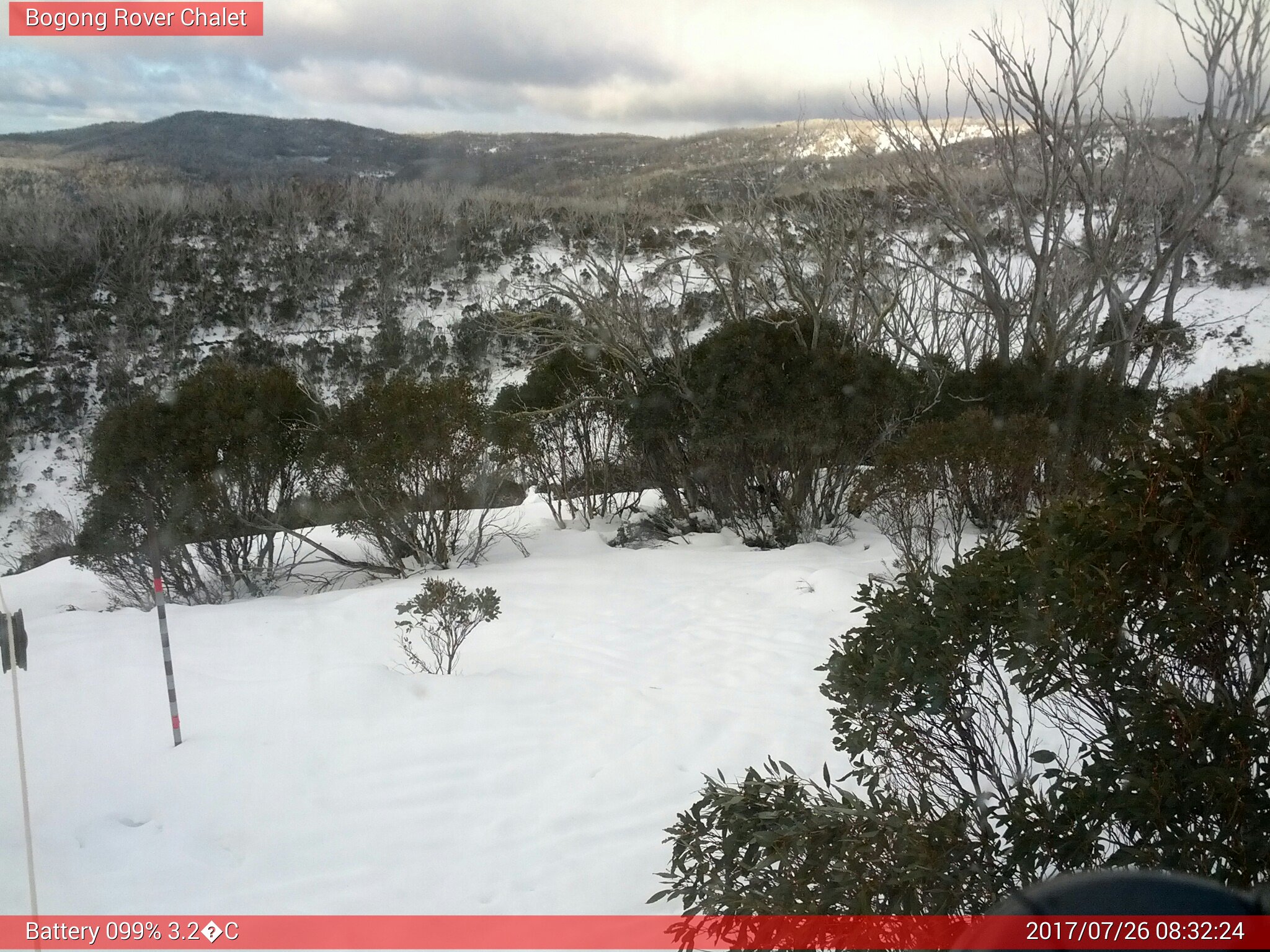 Bogong Web Cam 8:32am Wednesday 26th of July 2017