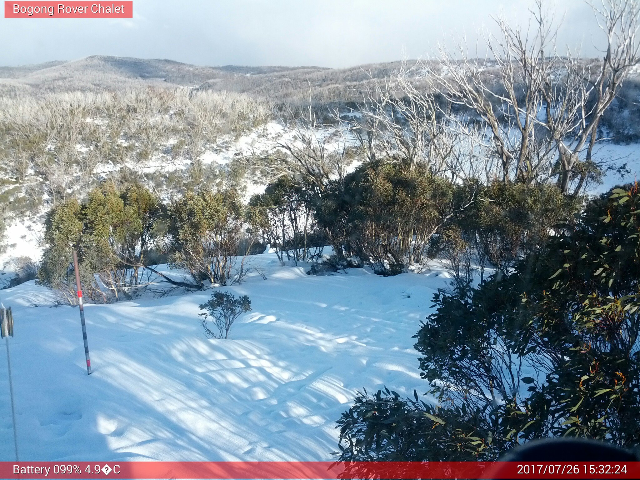 Bogong Web Cam 3:32pm Wednesday 26th of July 2017