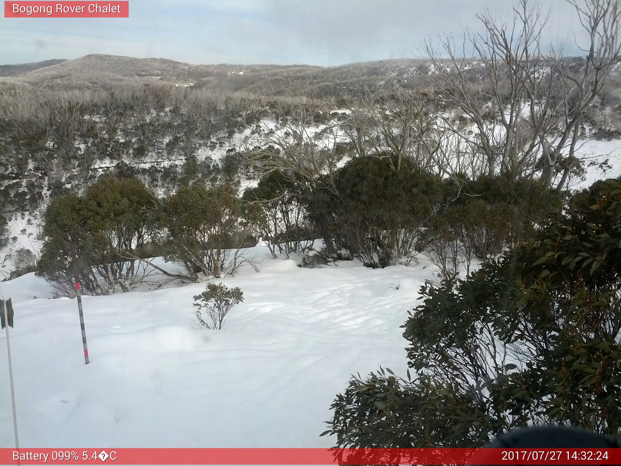 Bogong Web Cam 2:32pm Thursday 27th of July 2017