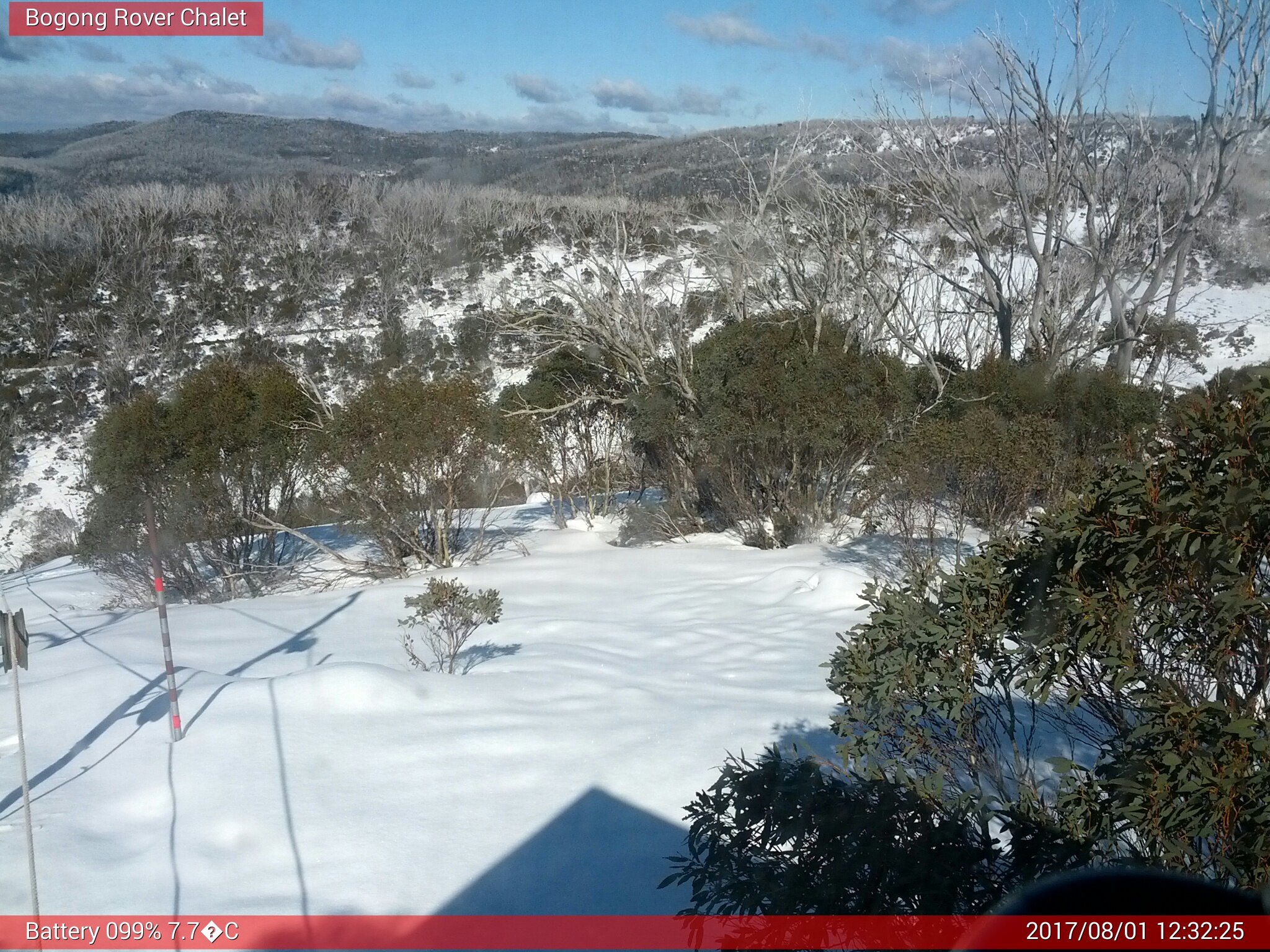 Bogong Web Cam 12:32pm Tuesday 1st of August 2017