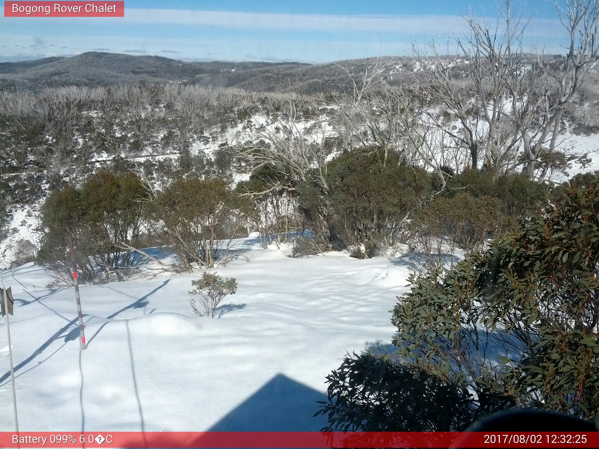 Bogong Web Cam 12:32pm Wednesday 2nd of August 2017