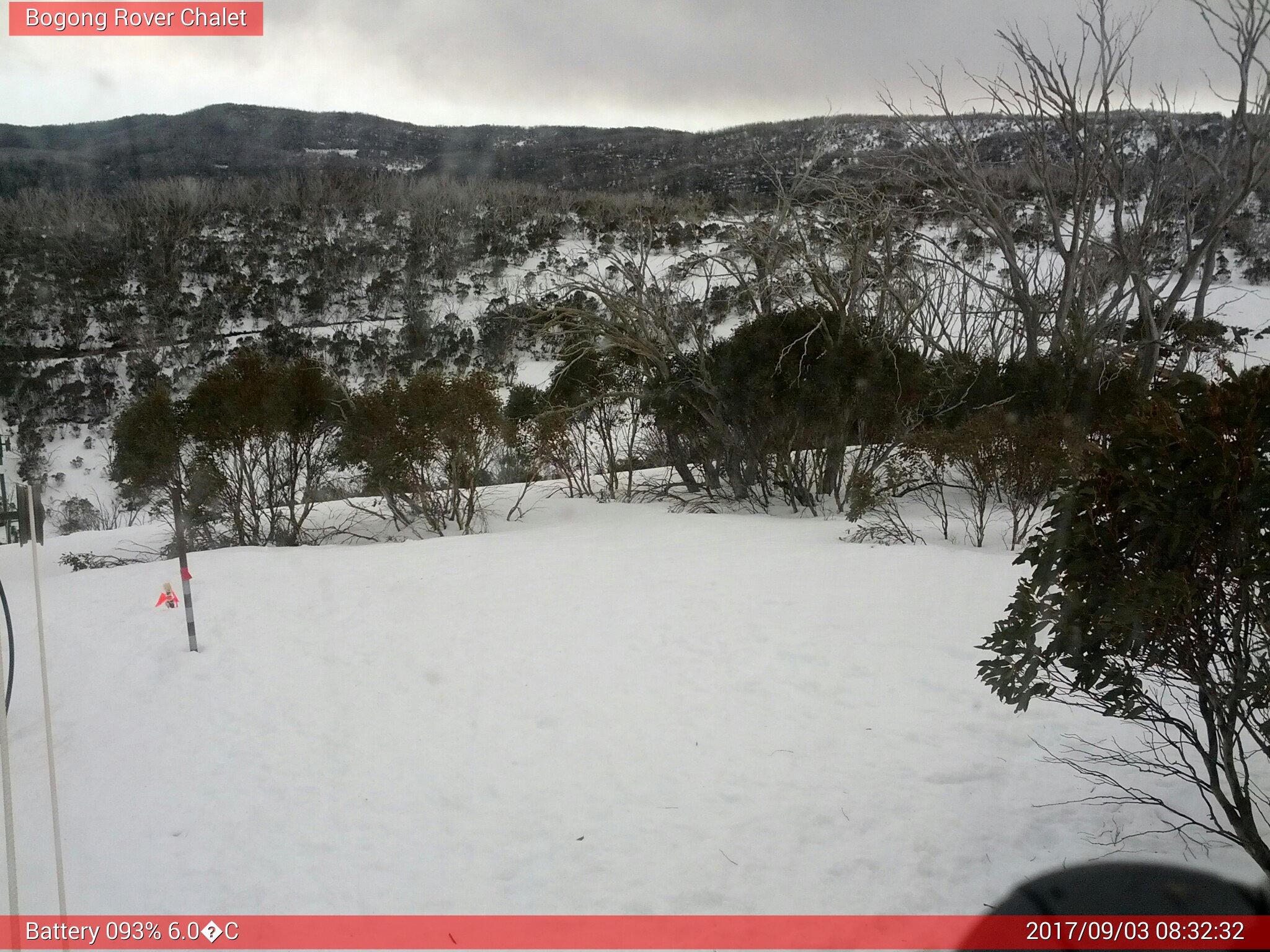 Bogong Web Cam 8:32am Sunday 3rd of September 2017