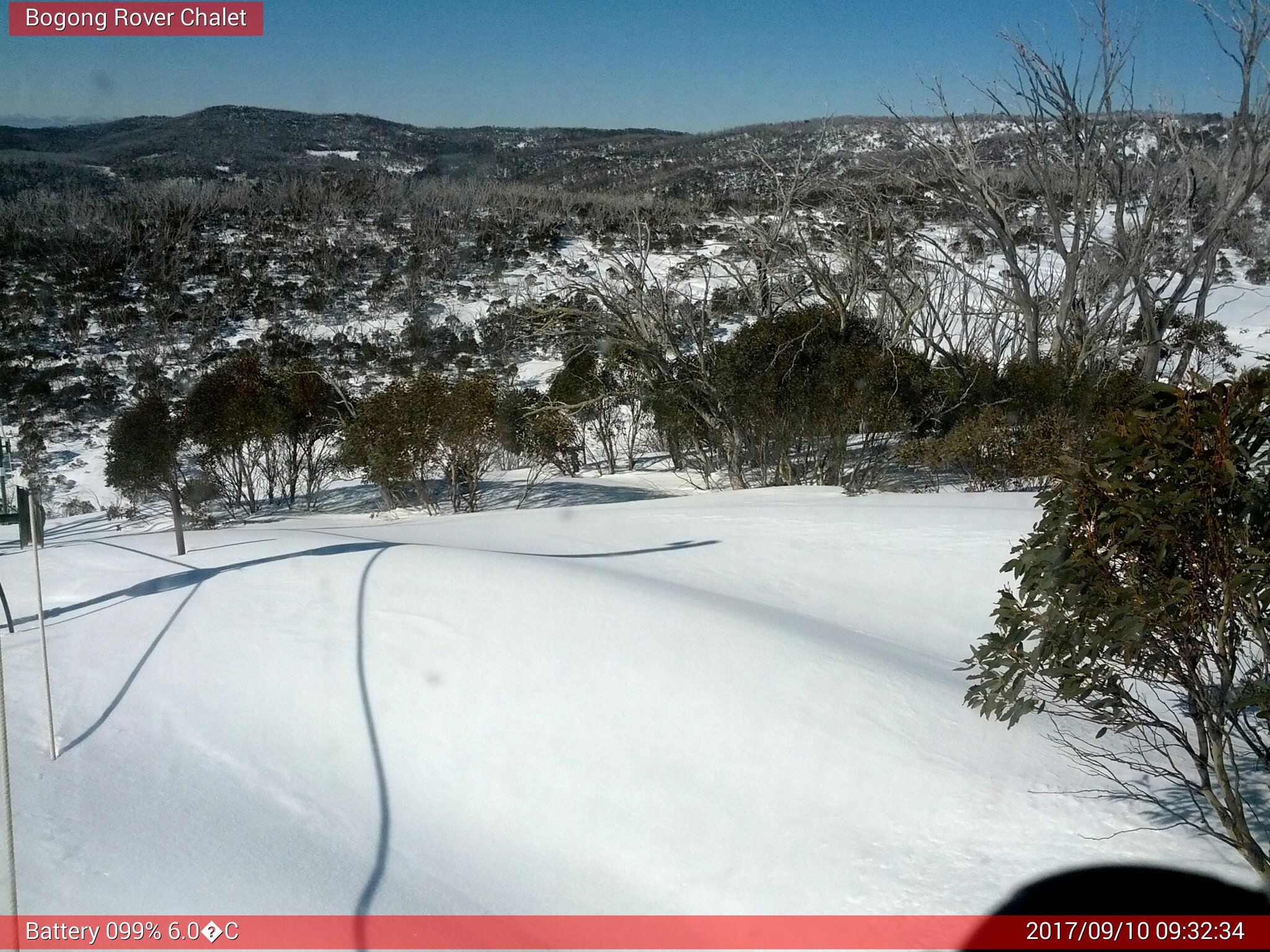 Bogong Web Cam 9:32am Sunday 10th of September 2017