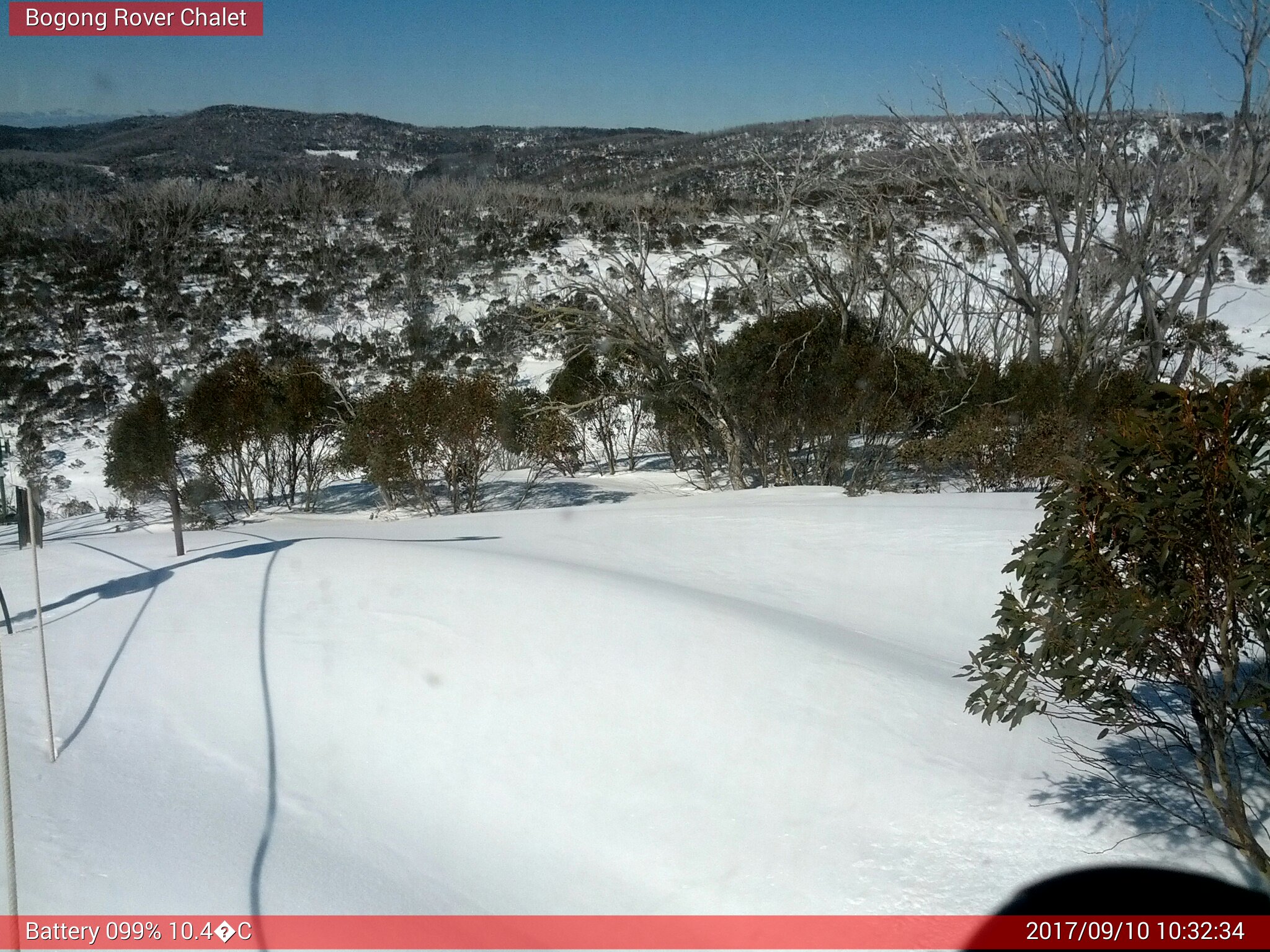 Bogong Web Cam 10:32am Sunday 10th of September 2017