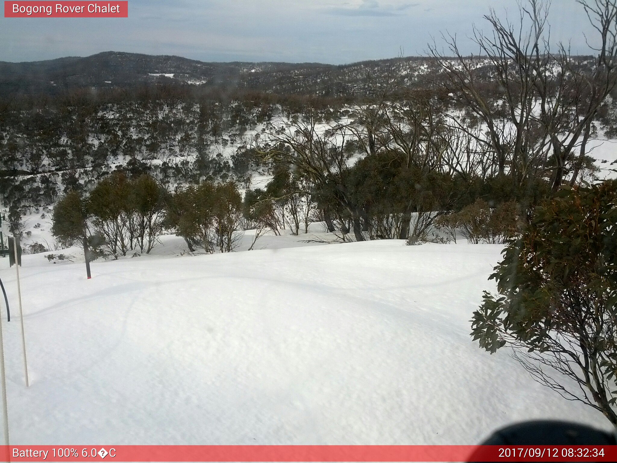 Bogong Web Cam 8:32am Tuesday 12th of September 2017