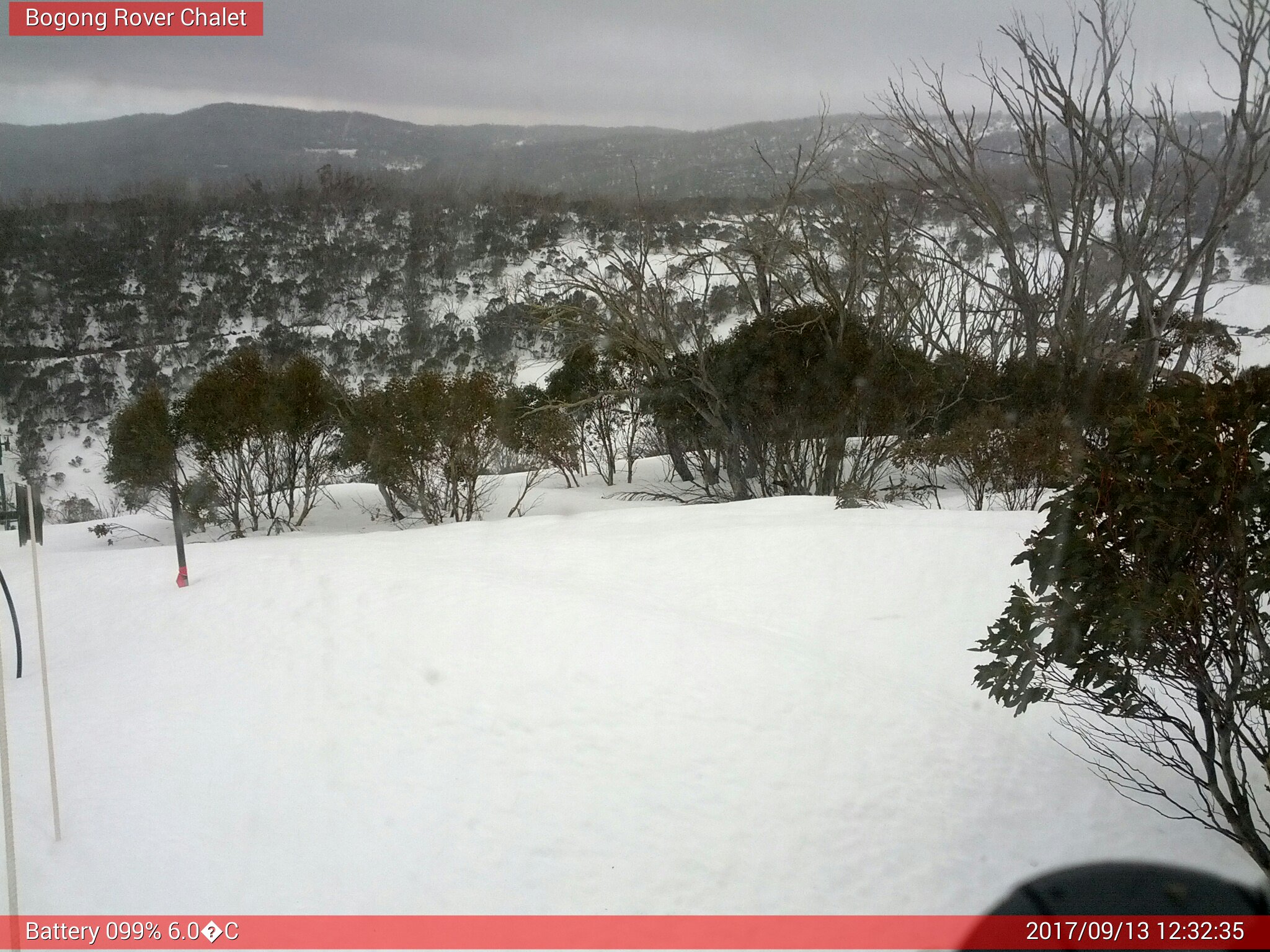 Bogong Web Cam 12:32pm Wednesday 13th of September 2017