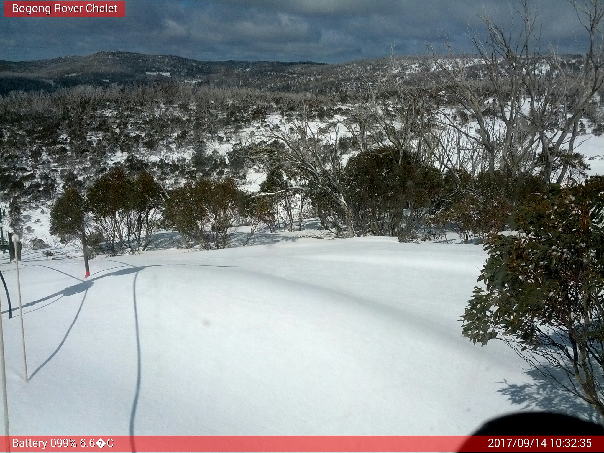 Bogong Web Cam 10:32am Thursday 14th of September 2017