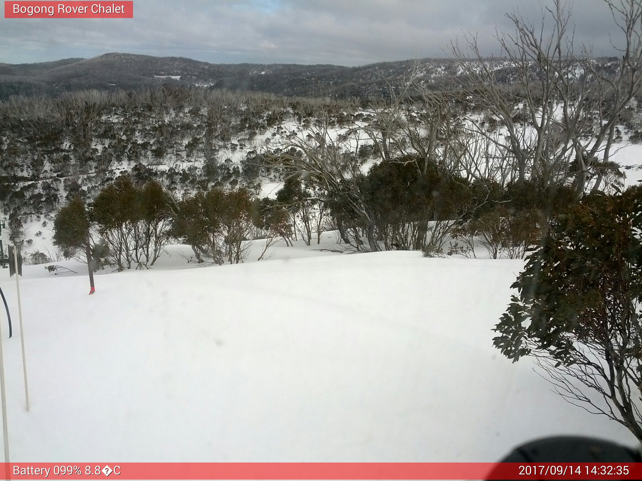 Bogong Web Cam 2:32pm Thursday 14th of September 2017