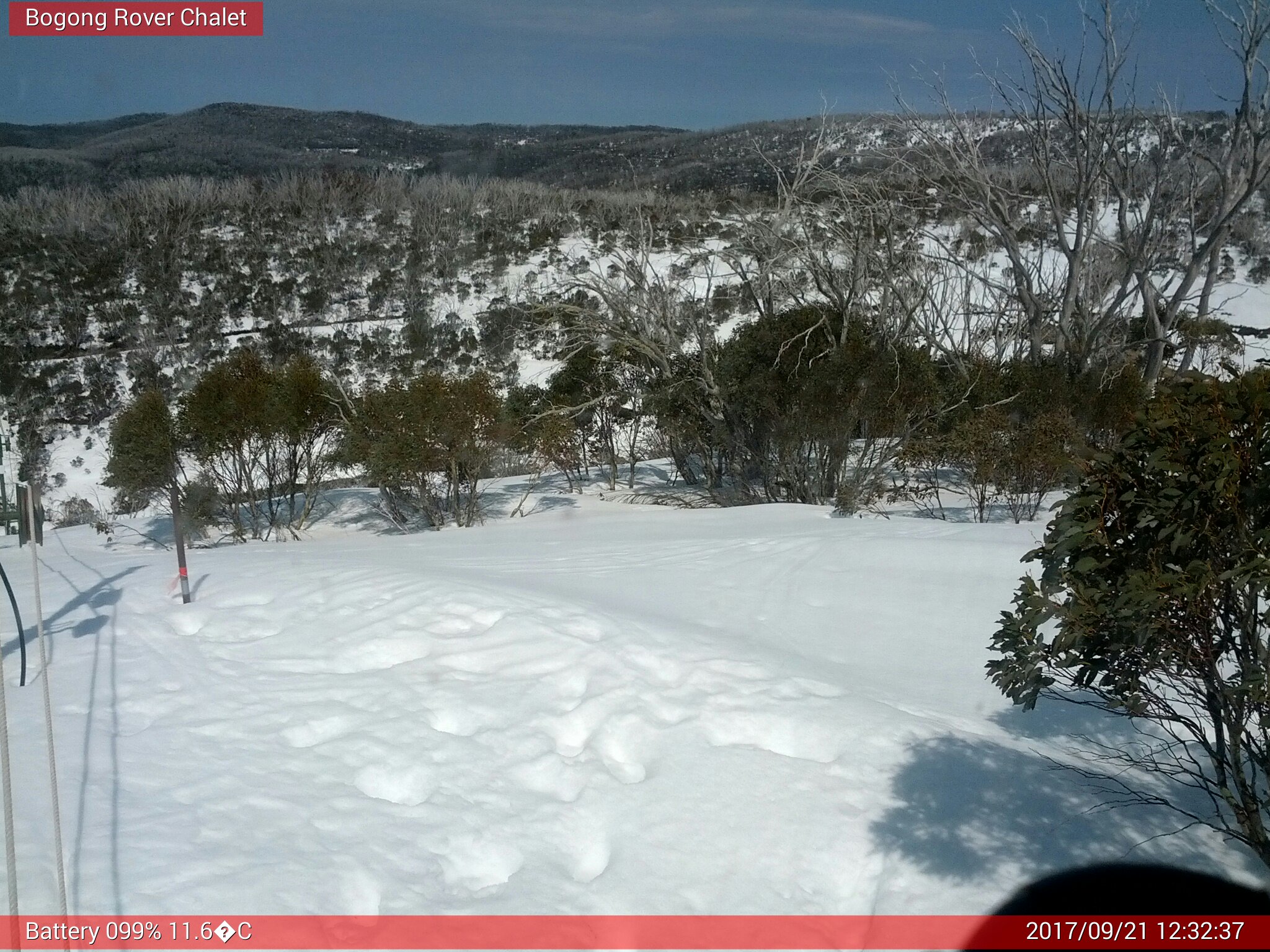 Bogong Web Cam 12:32pm Thursday 21st of September 2017