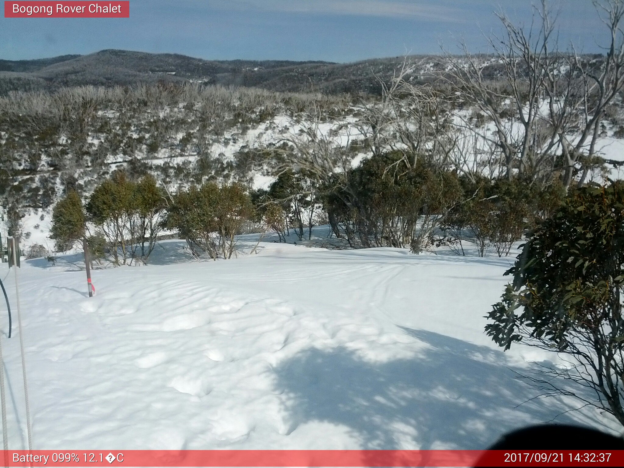 Bogong Web Cam 2:32pm Thursday 21st of September 2017