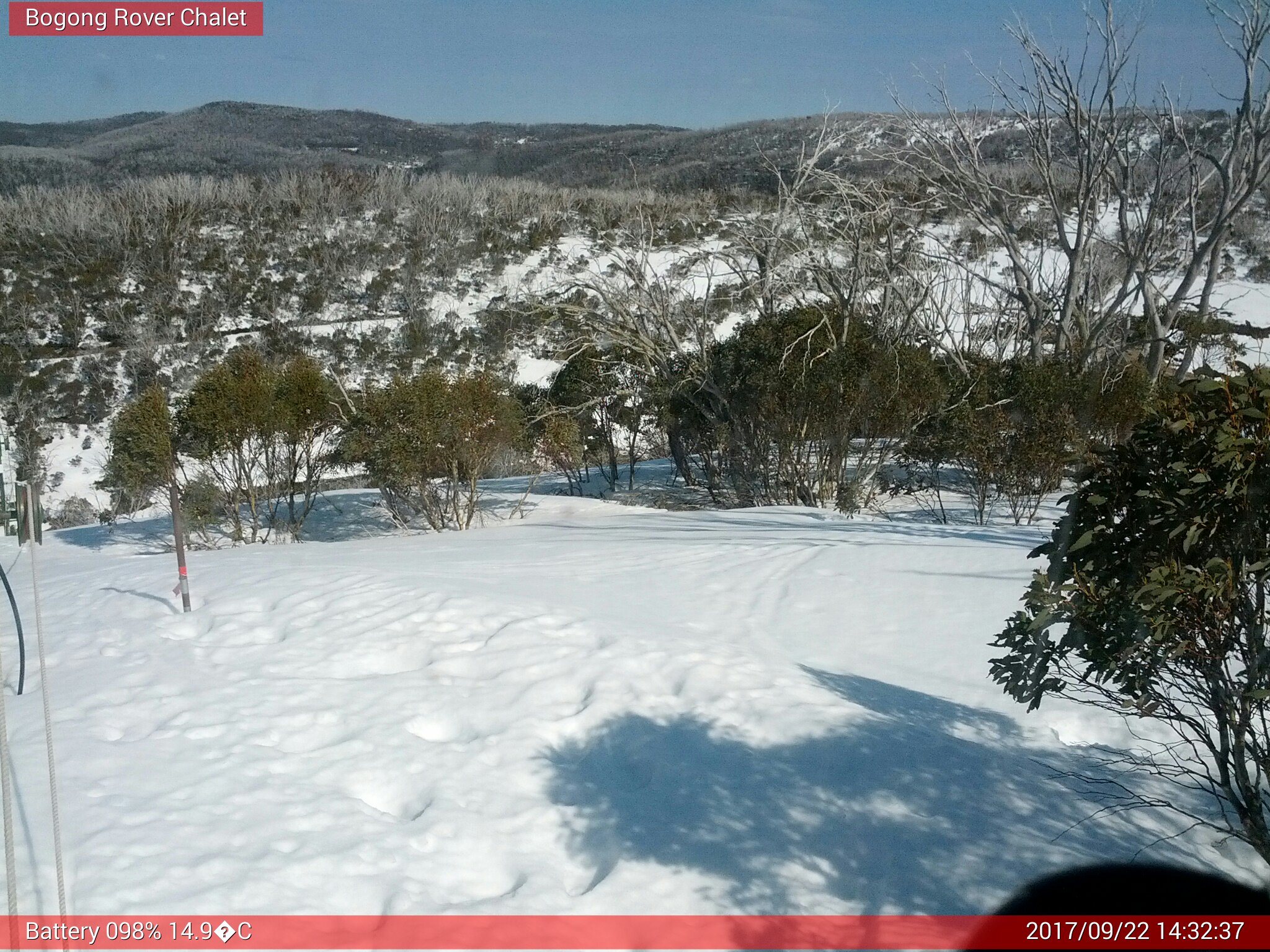 Bogong Web Cam 2:32pm Friday 22nd of September 2017