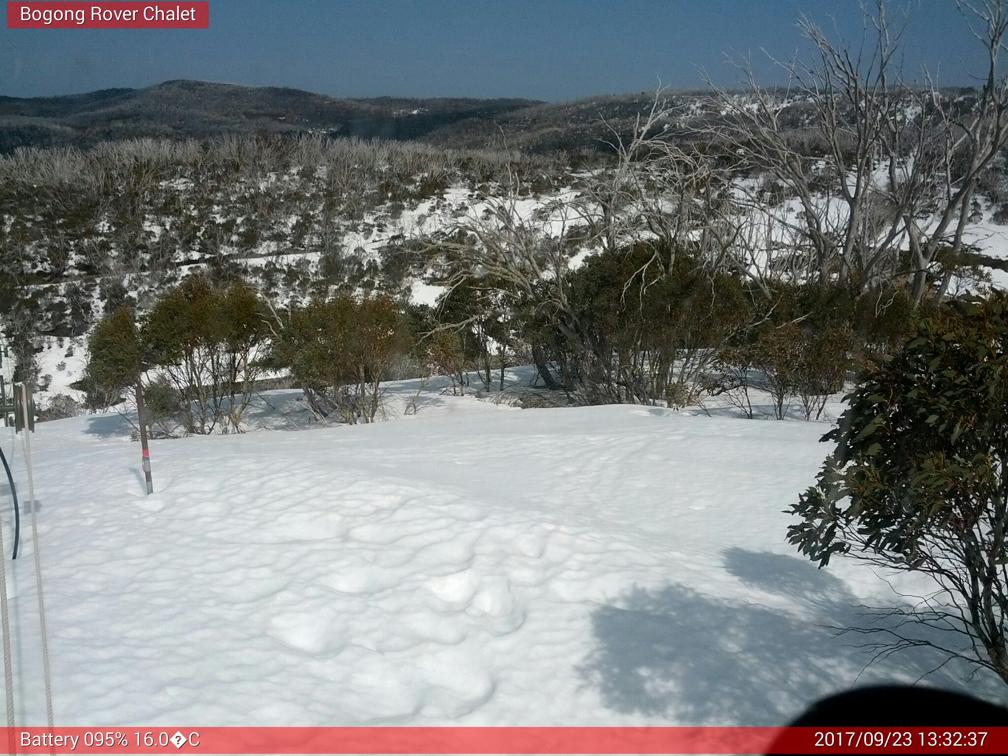 Bogong Web Cam 1:32pm Saturday 23rd of September 2017