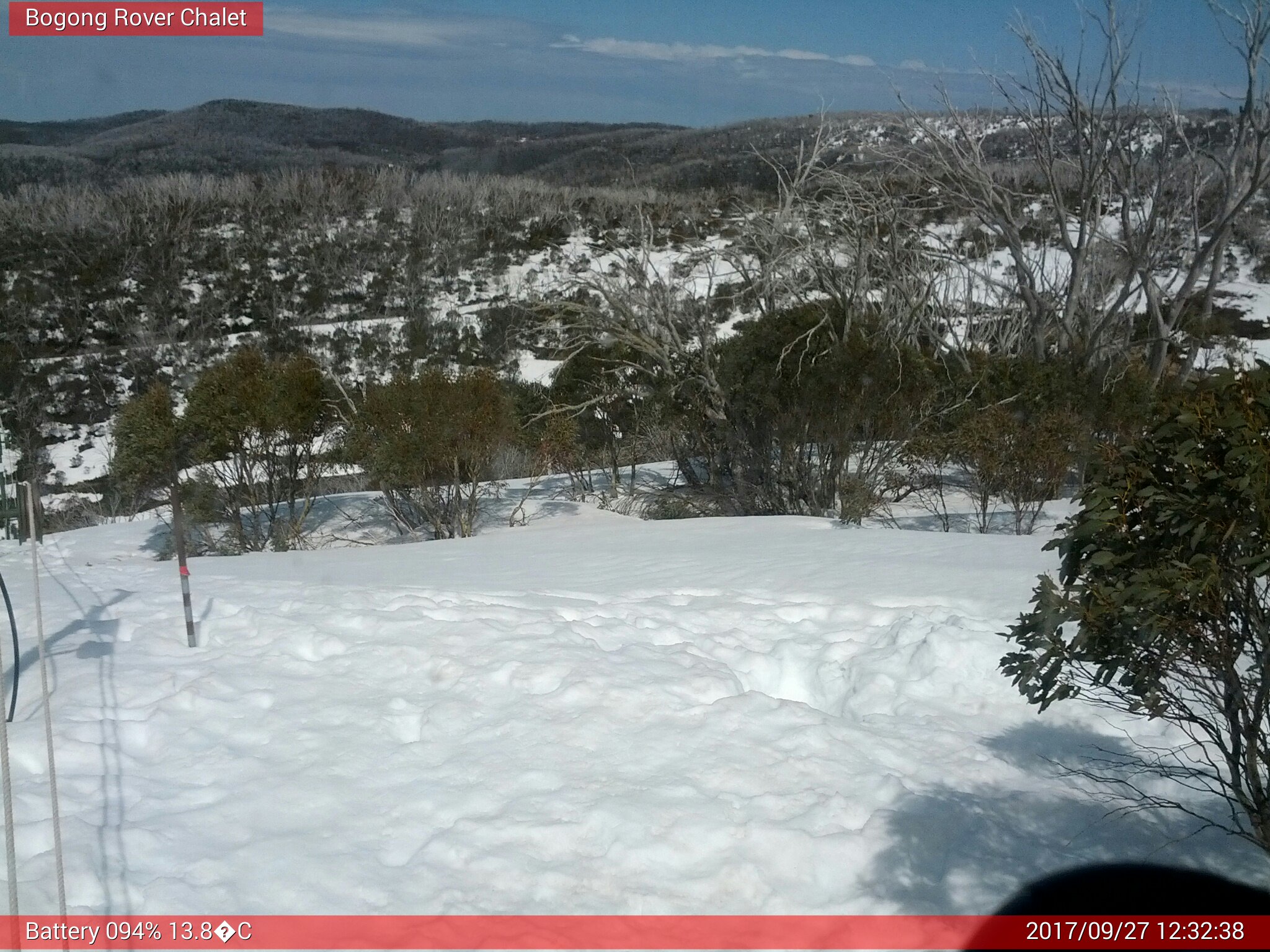 Bogong Web Cam 12:32pm Wednesday 27th of September 2017