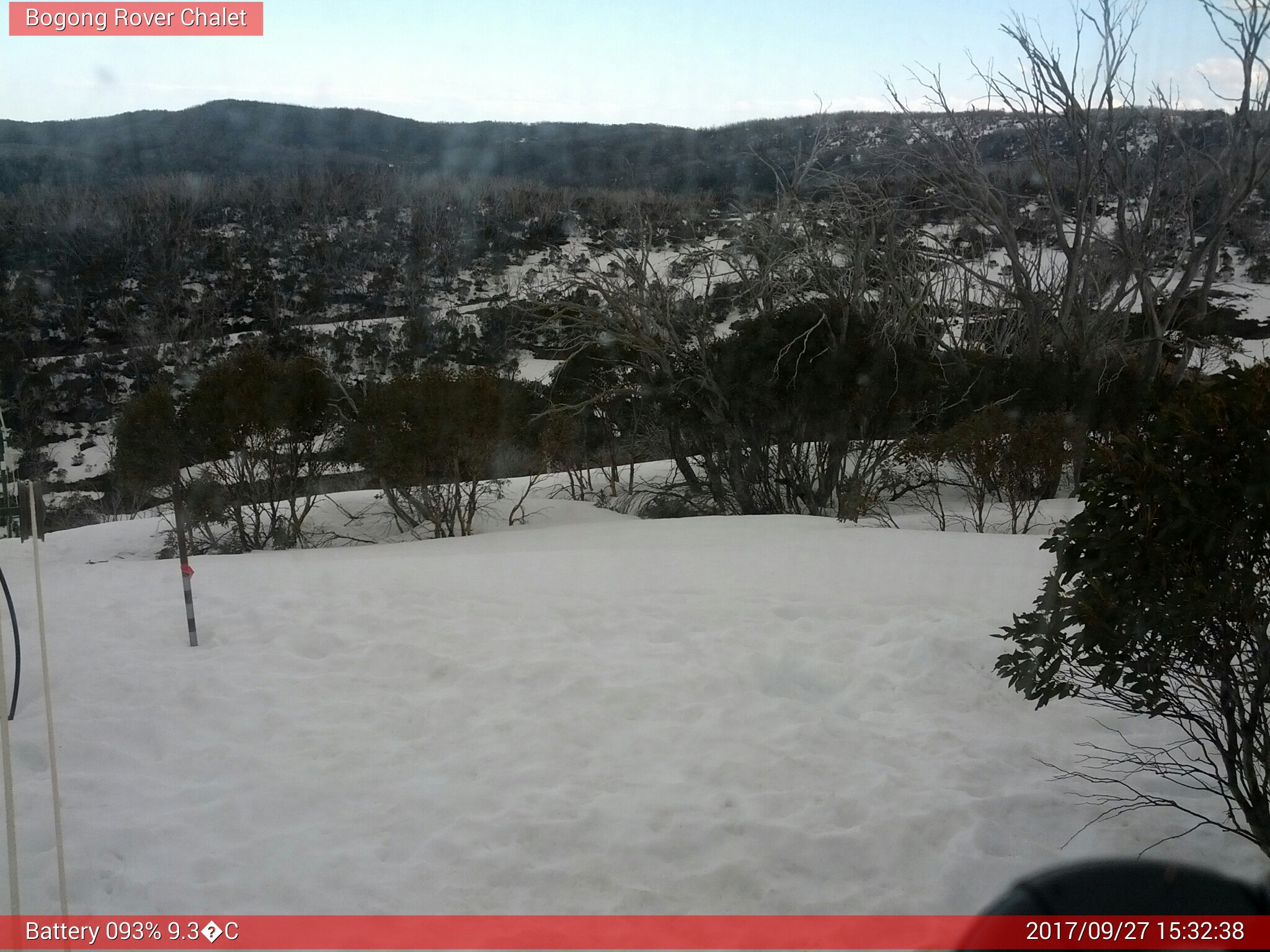 Bogong Web Cam 3:32pm Wednesday 27th of September 2017