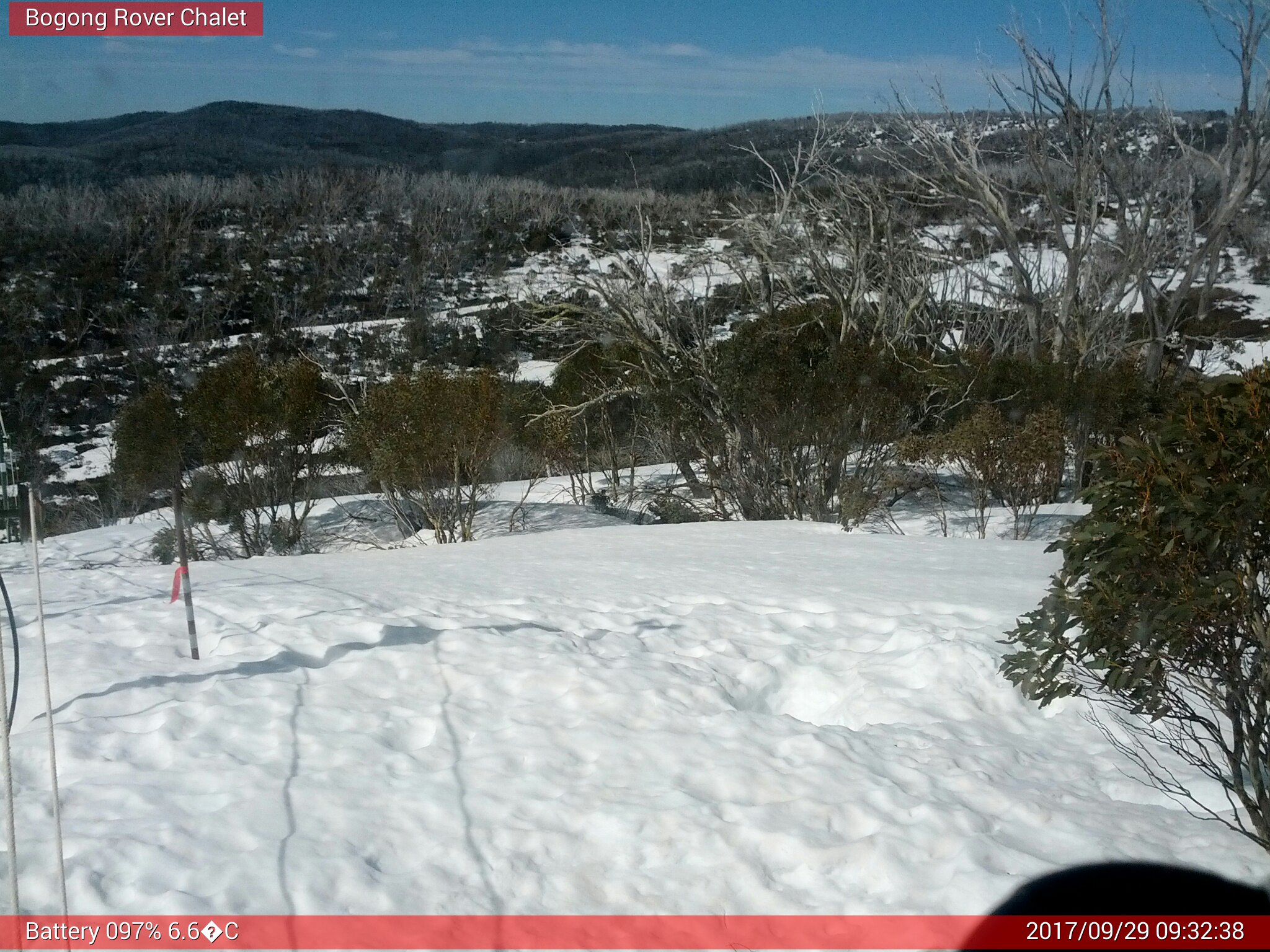 Bogong Web Cam 9:32am Friday 29th of September 2017