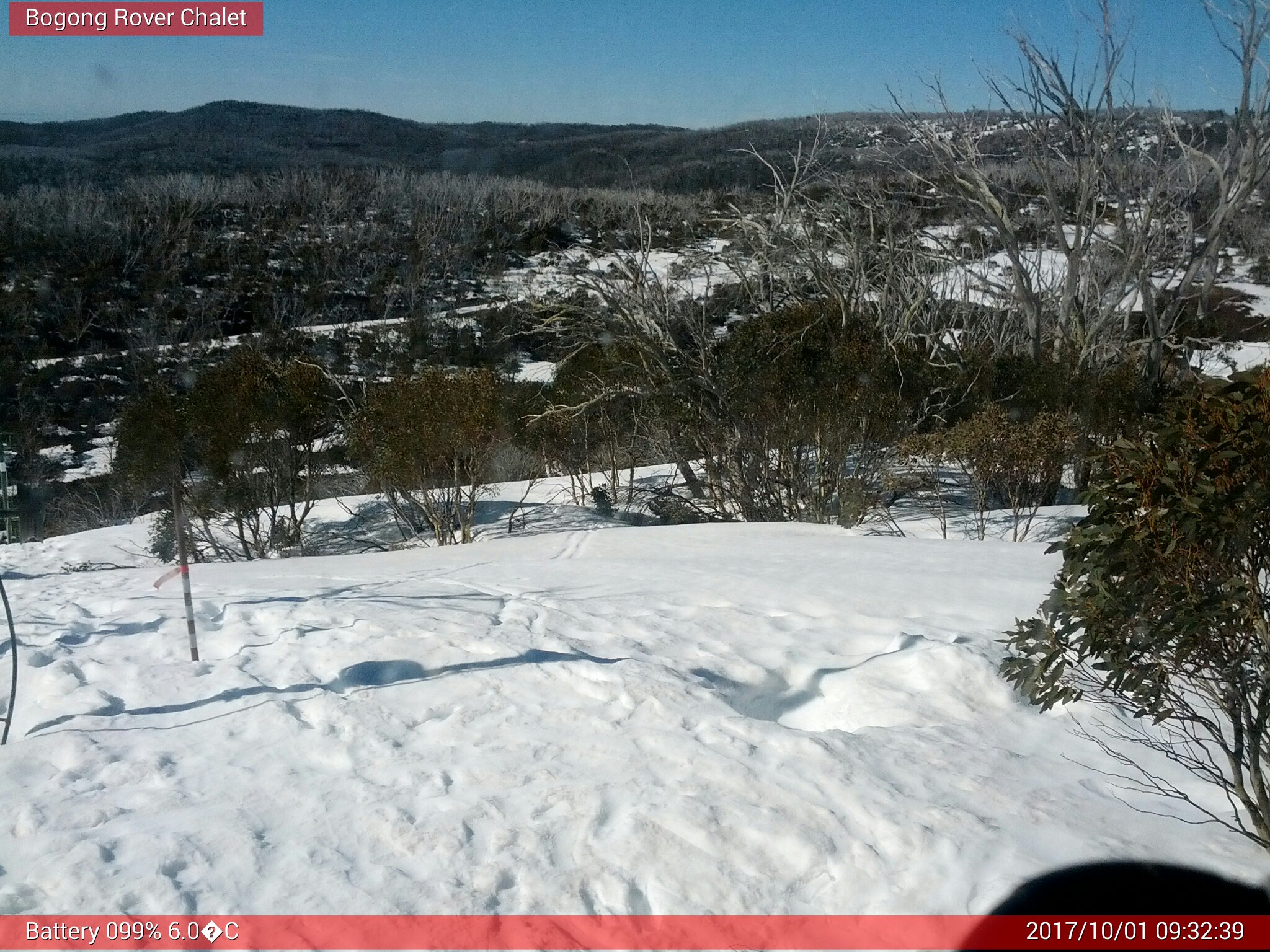 Bogong Web Cam 9:32am Sunday 1st of October 2017