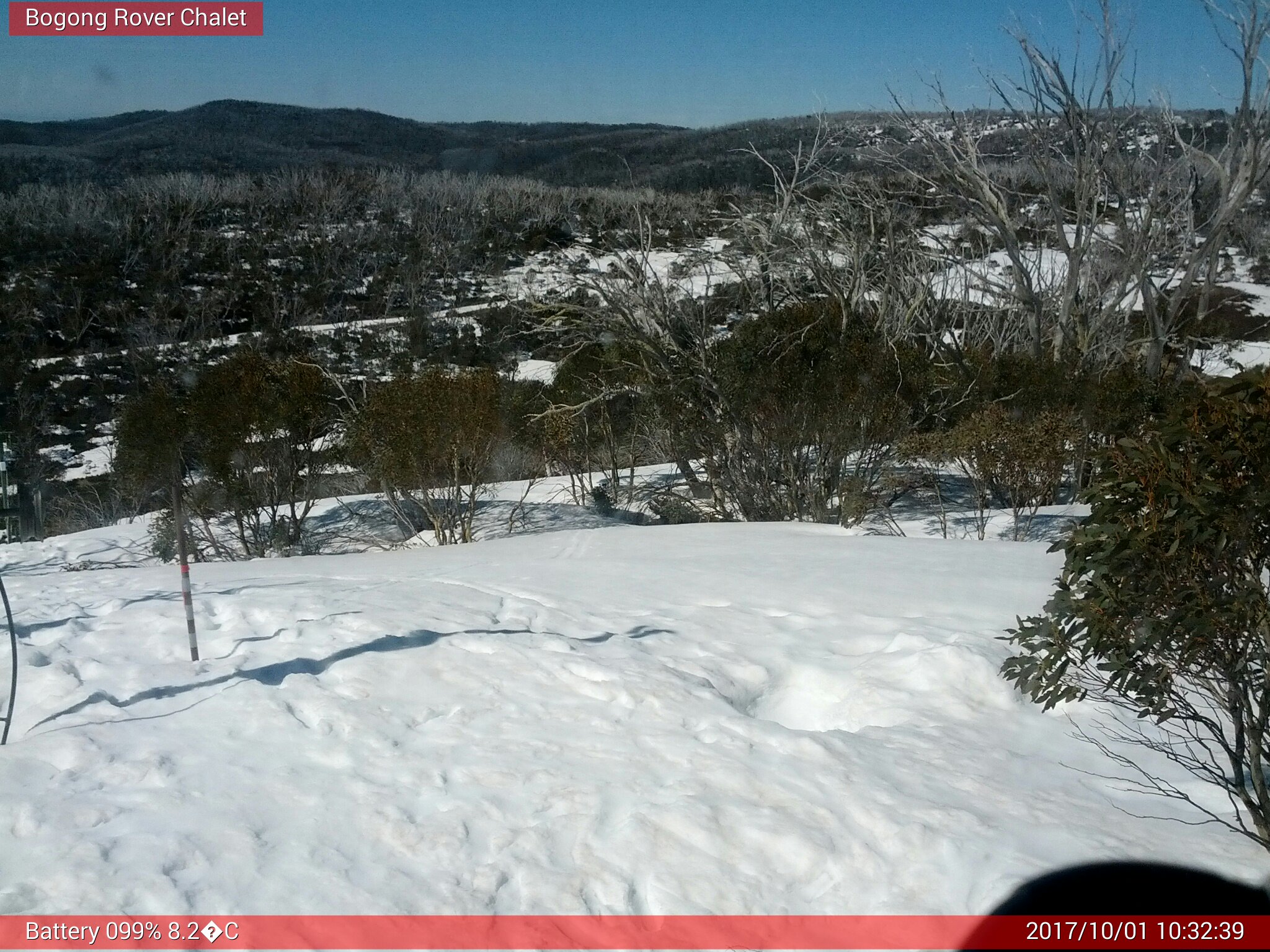 Bogong Web Cam 10:32am Sunday 1st of October 2017