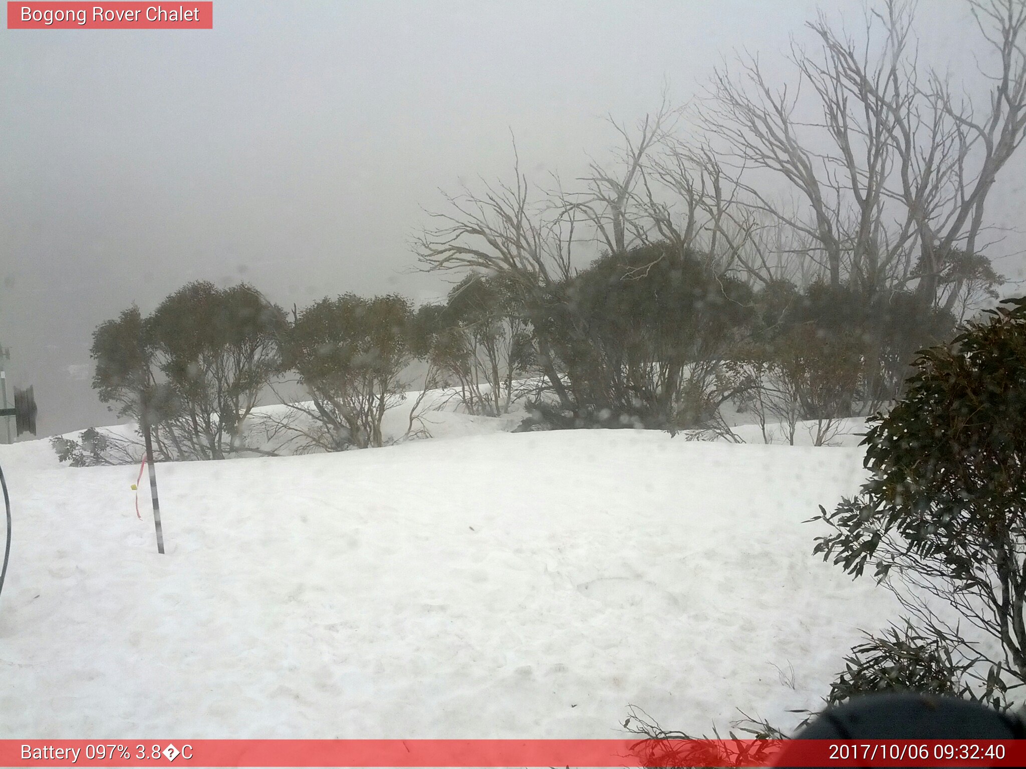 Bogong Web Cam 9:32am Friday 6th of October 2017