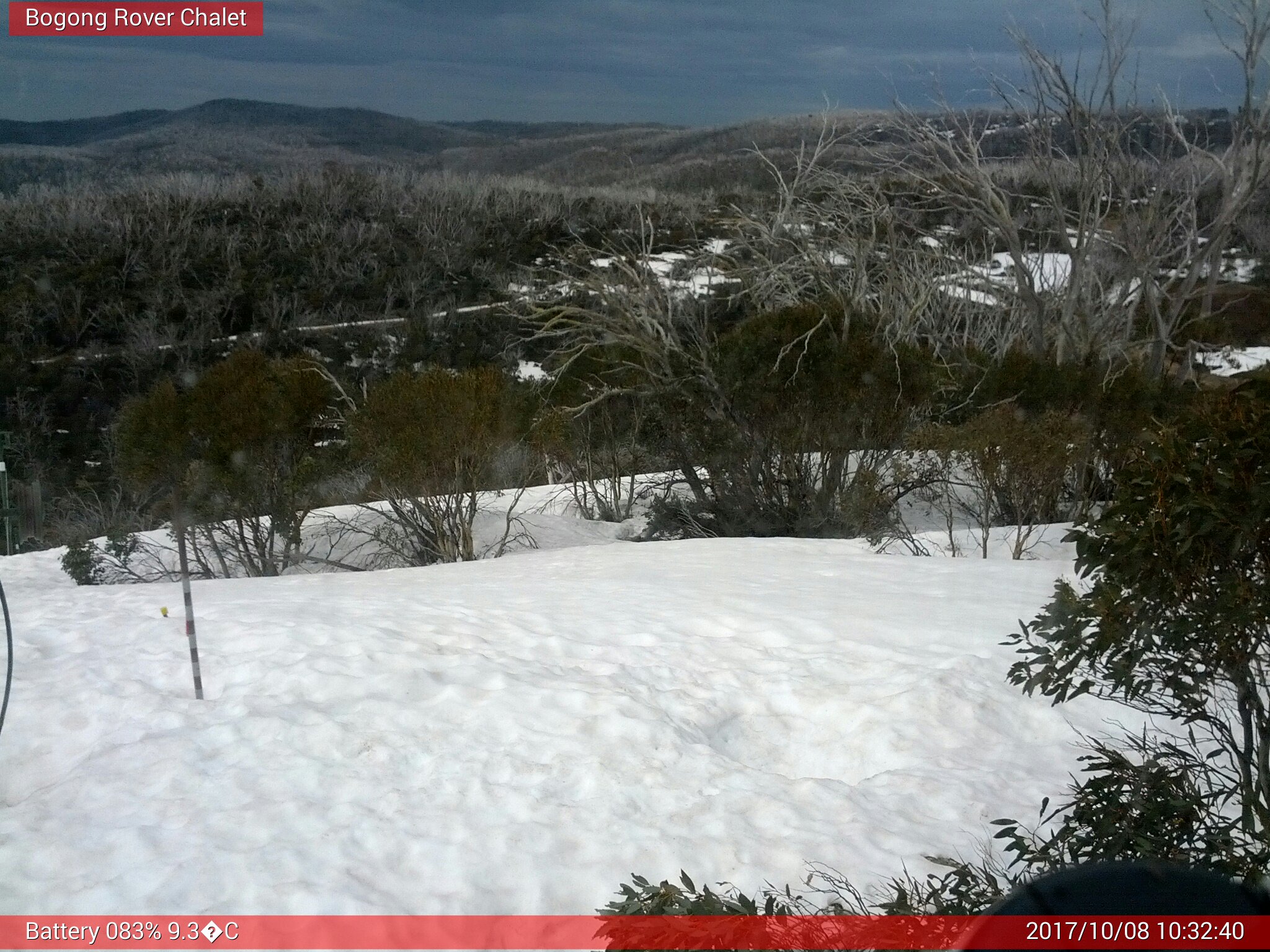 Bogong Web Cam 10:32am Sunday 8th of October 2017