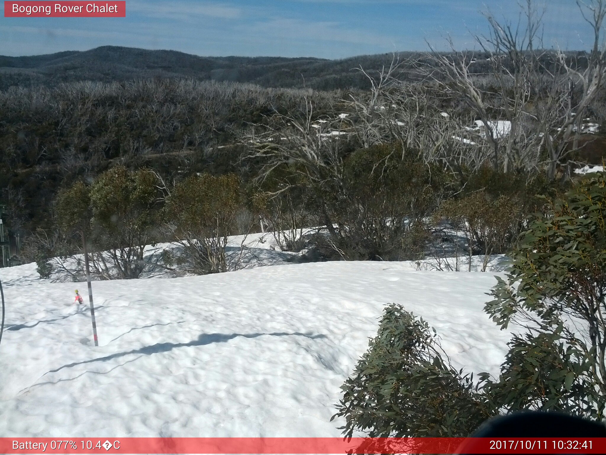 Bogong Web Cam 10:32am Wednesday 11th of October 2017