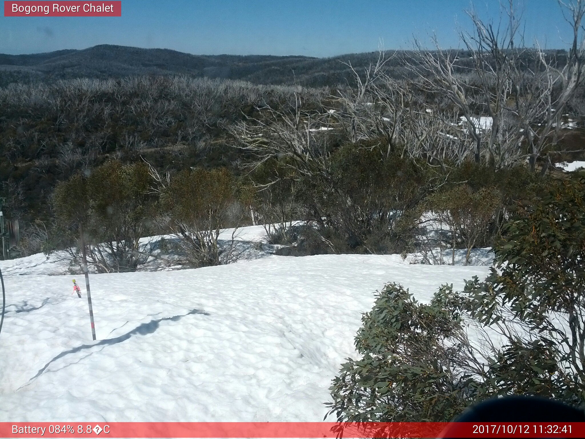 Bogong Web Cam 11:32am Thursday 12th of October 2017