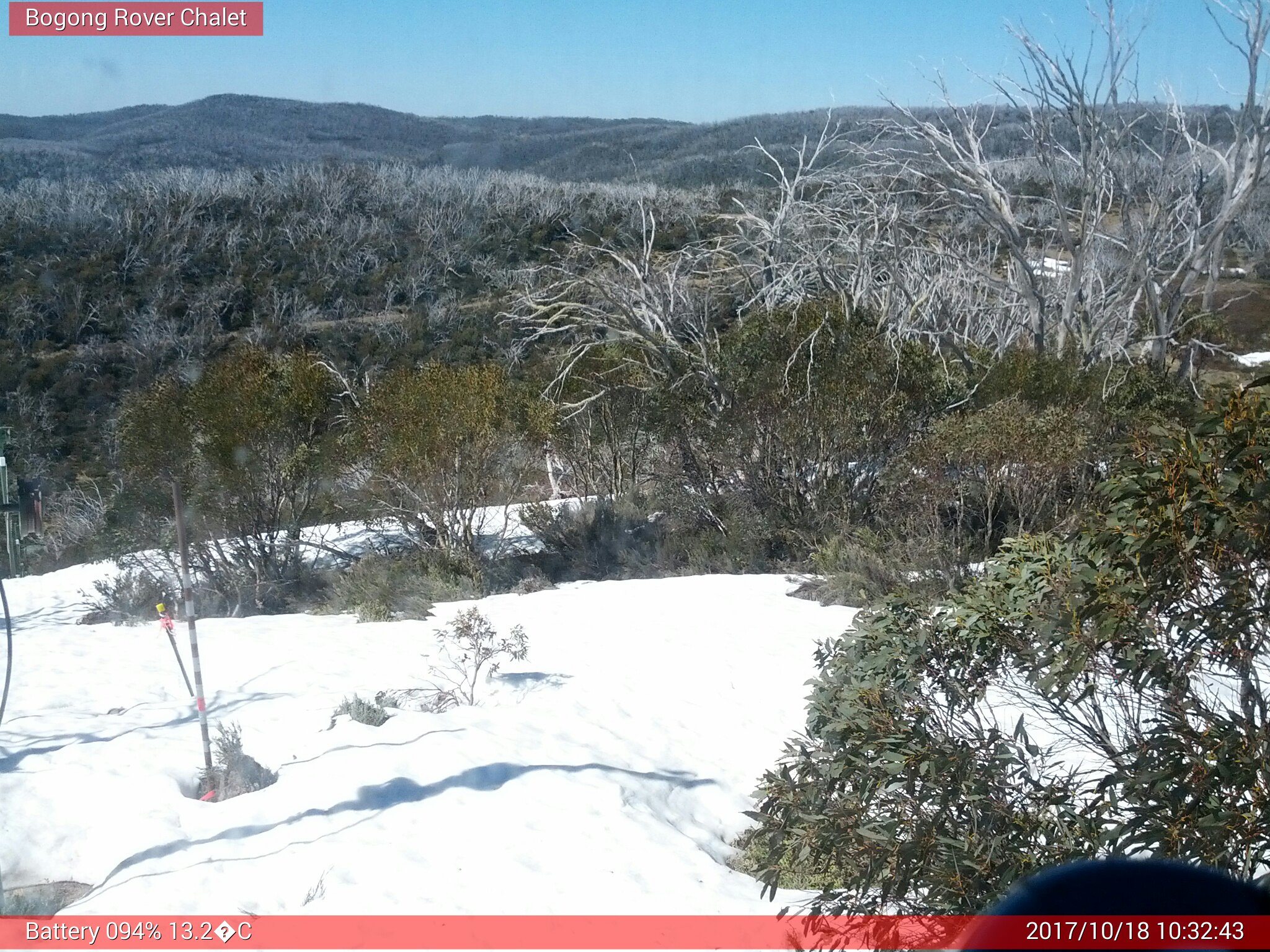 Bogong Web Cam 10:32am Wednesday 18th of October 2017