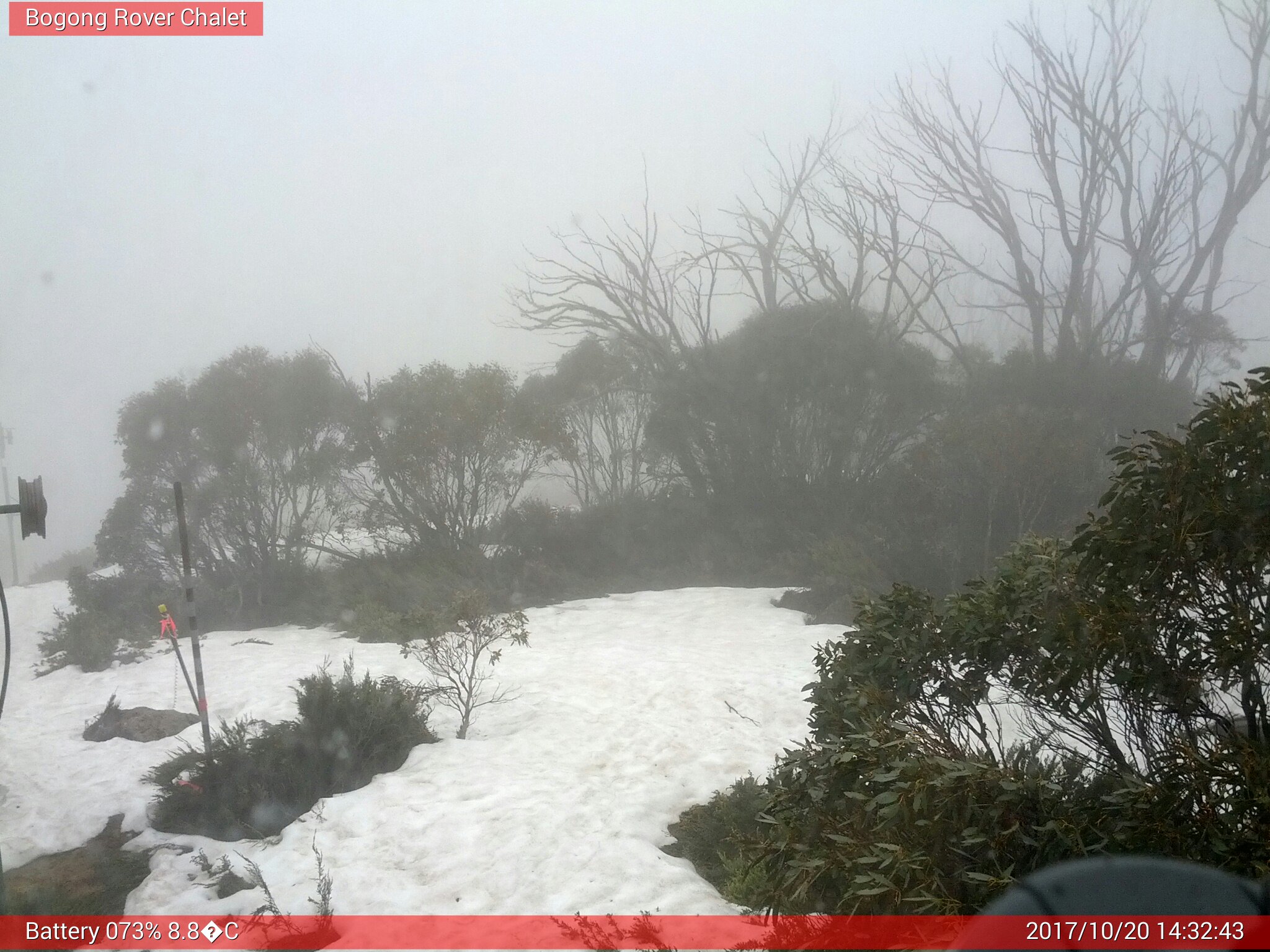 Bogong Web Cam 2:32pm Friday 20th of October 2017